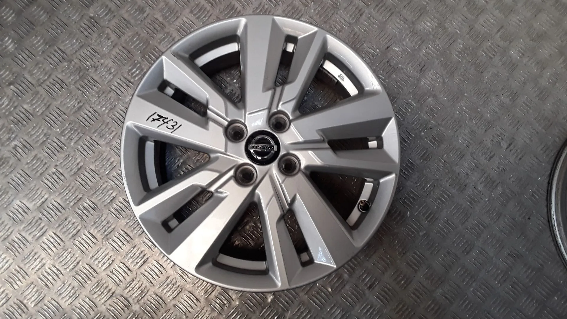 Juego Llantas Aluminio para Nissan Micra V (K14)