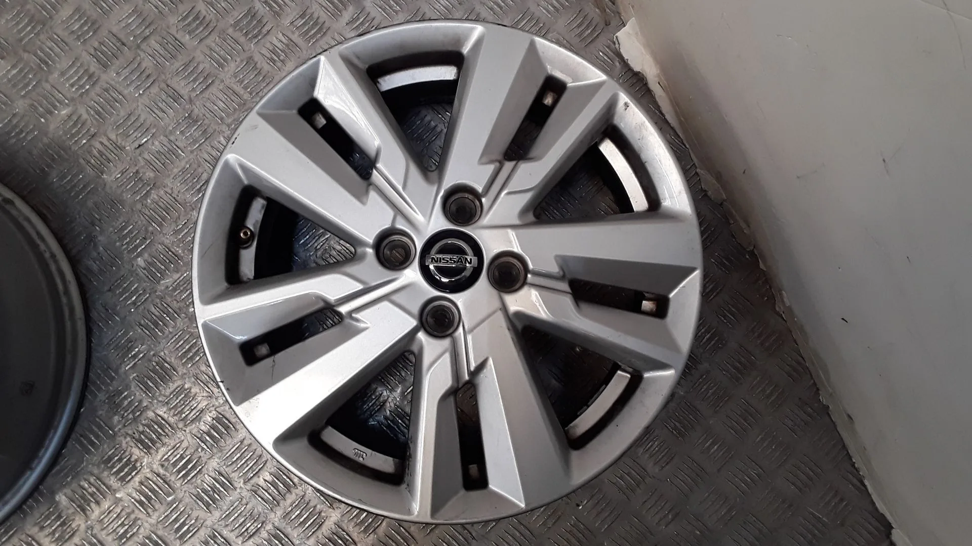 Juego Llantas Aluminio para Nissan Micra V (K14)