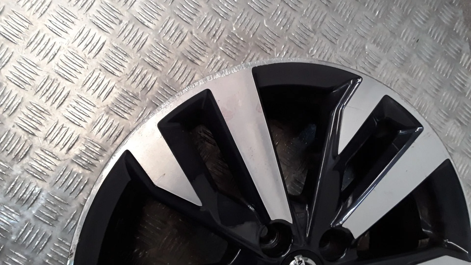 Juego Llantas Aluminio para Nissan Micra V (K14)