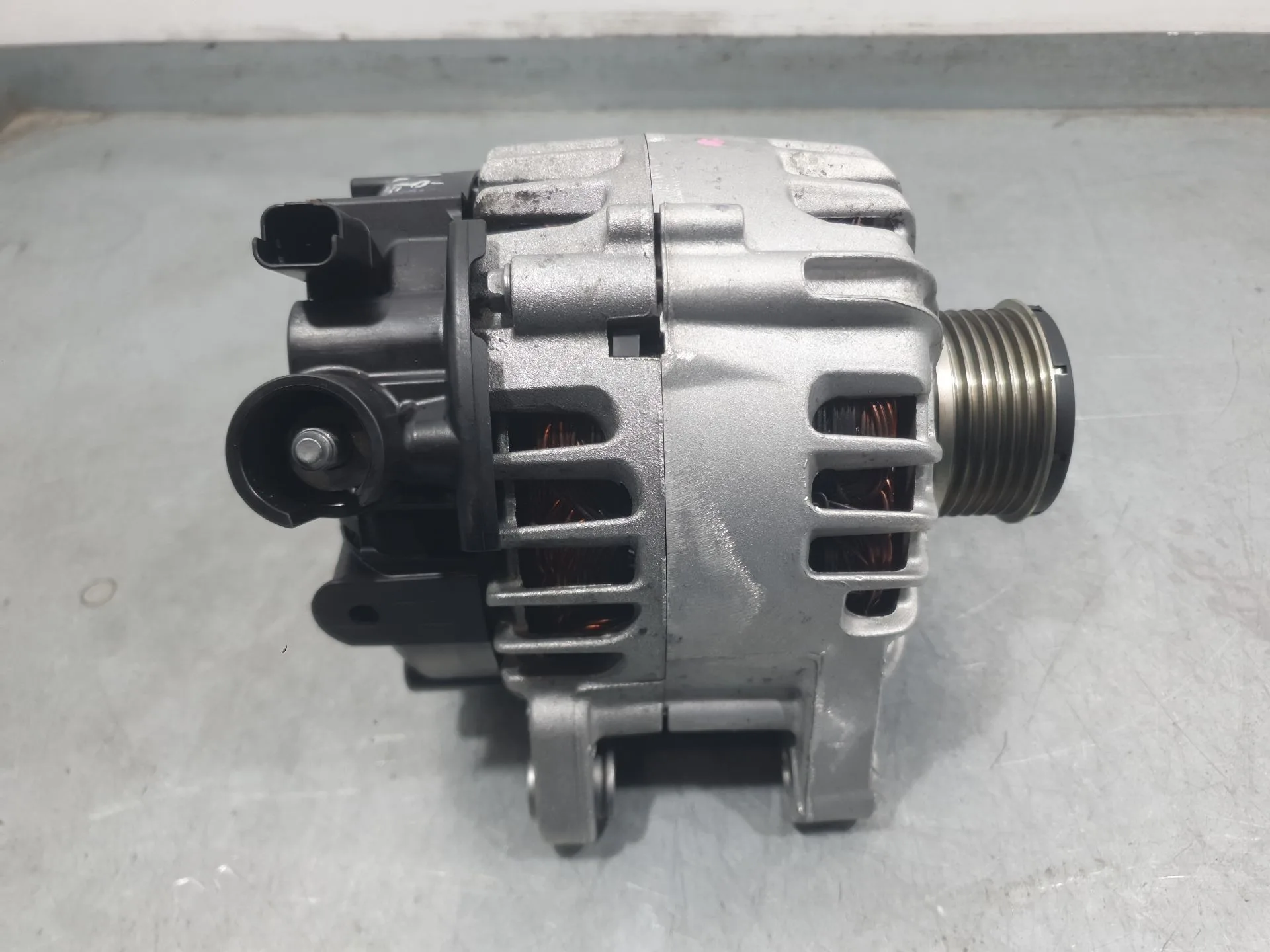 Alternador para Peugeot 2008 Ii (Ud_, Us_, Uy_, Uj_, Ur_, Uc_)