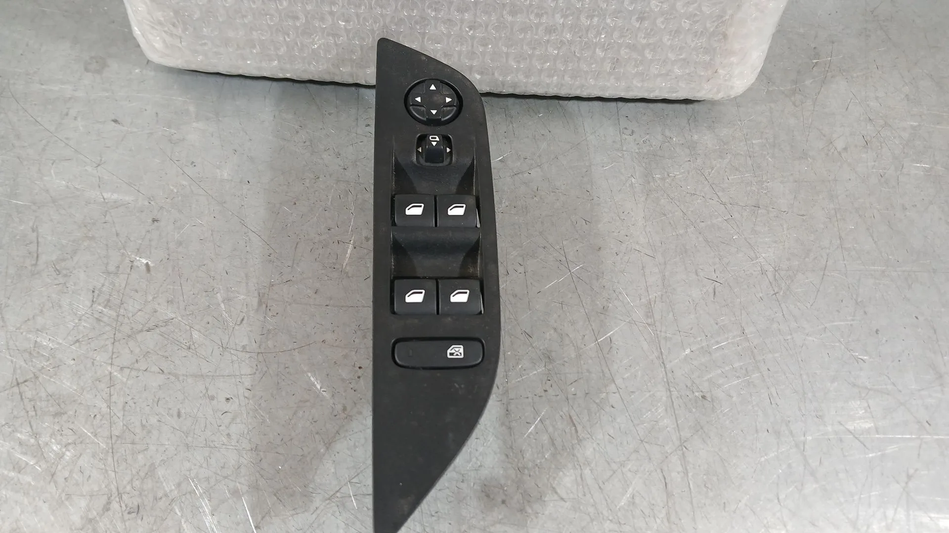 Mando Elevalunas Delantero Izquierdo para Peugeot 2008 Ii (Ud_, Us_, Uy_, Uj_, Ur_, Uc_)