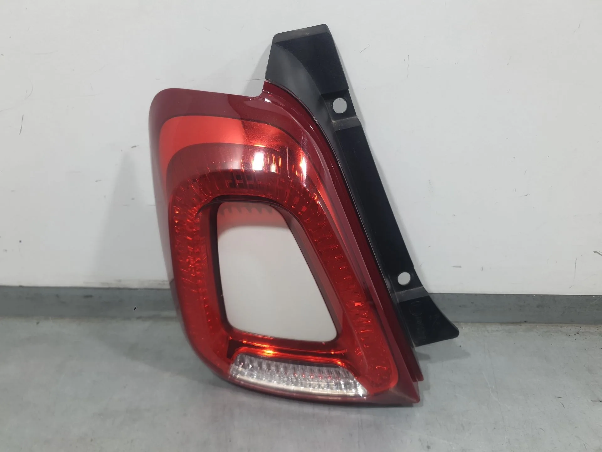 Piloto Trasero Izquierdo para Fiat 500 (312_)