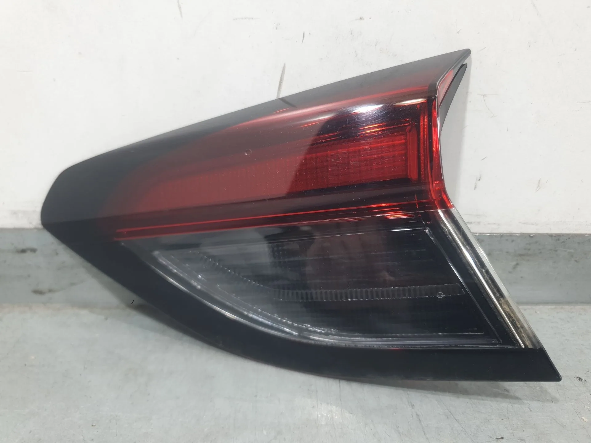 Piloto Trasero Derecho Interior para Opel Corsa F (P2Jo)