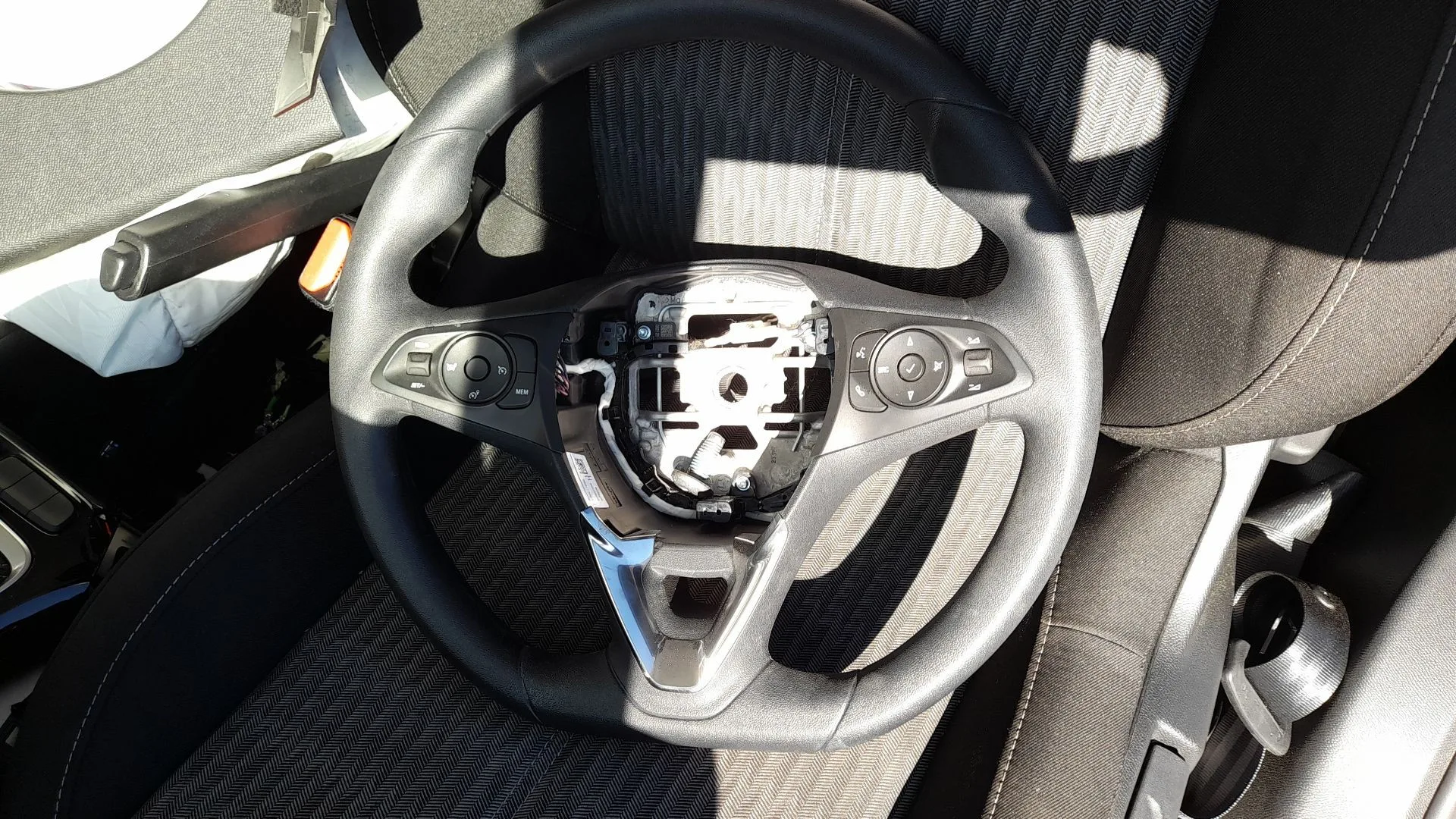 Volante para Opel Corsa F (P2Jo)