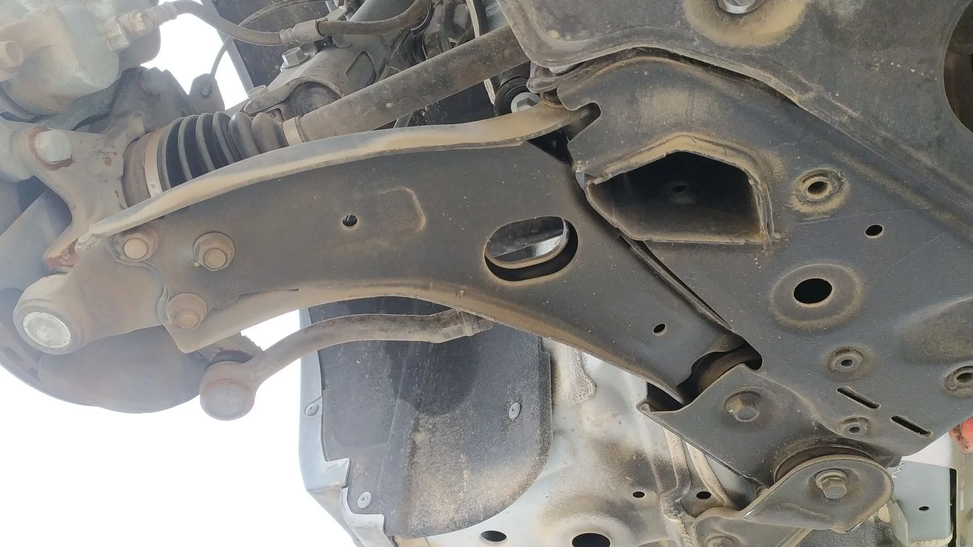 Brazo Suspension Inferior Delantero Derecho para Kg Mobility Korando (C300)