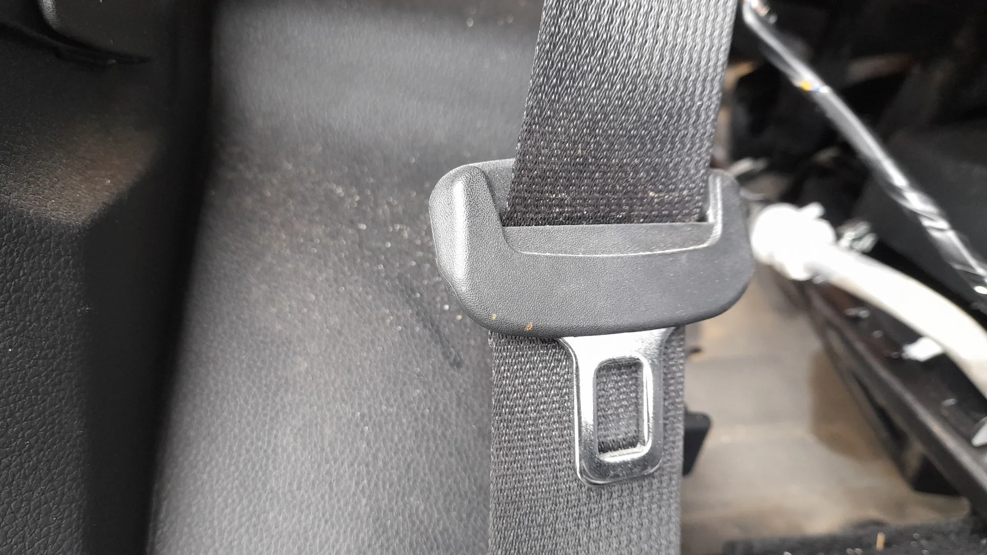 Cinturon Seguridad Trasero Derecho para Kg Mobility Korando (C300)