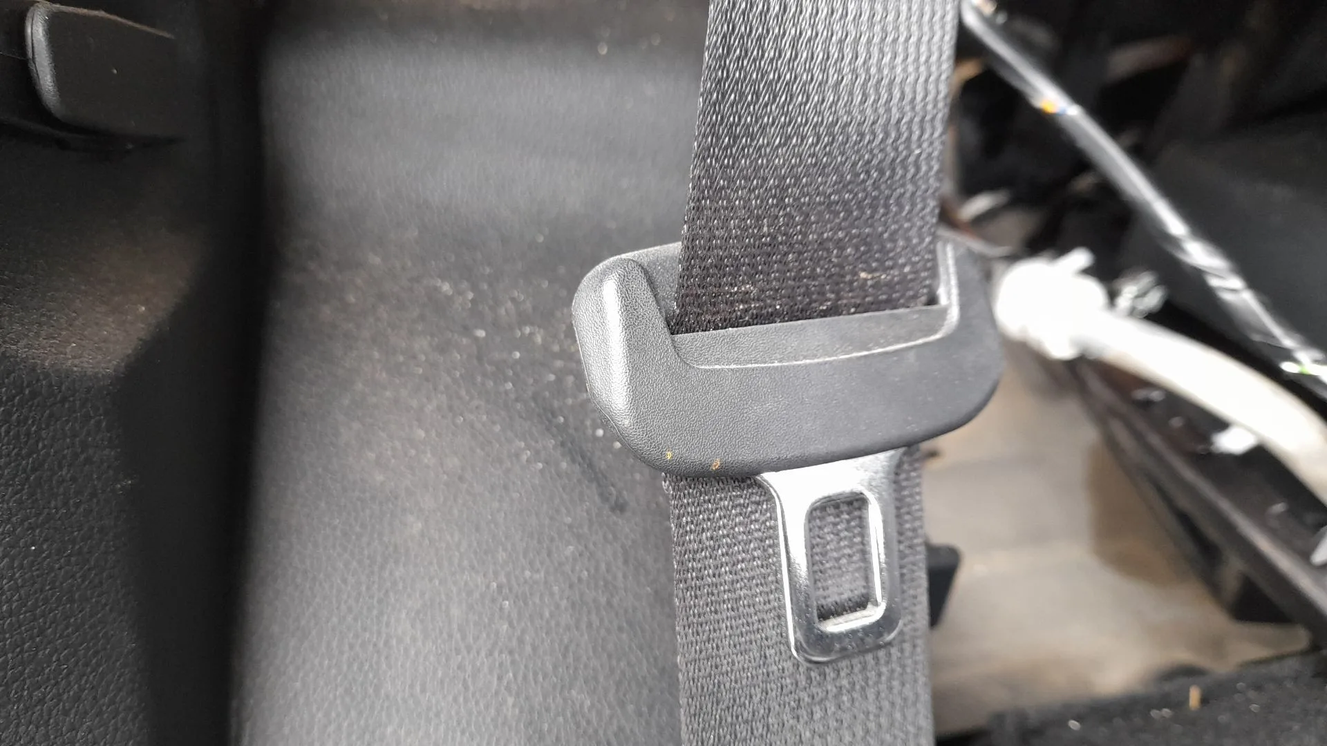 Cinturon Seguridad Trasero Izquierdo para Kg Mobility Korando (C300)