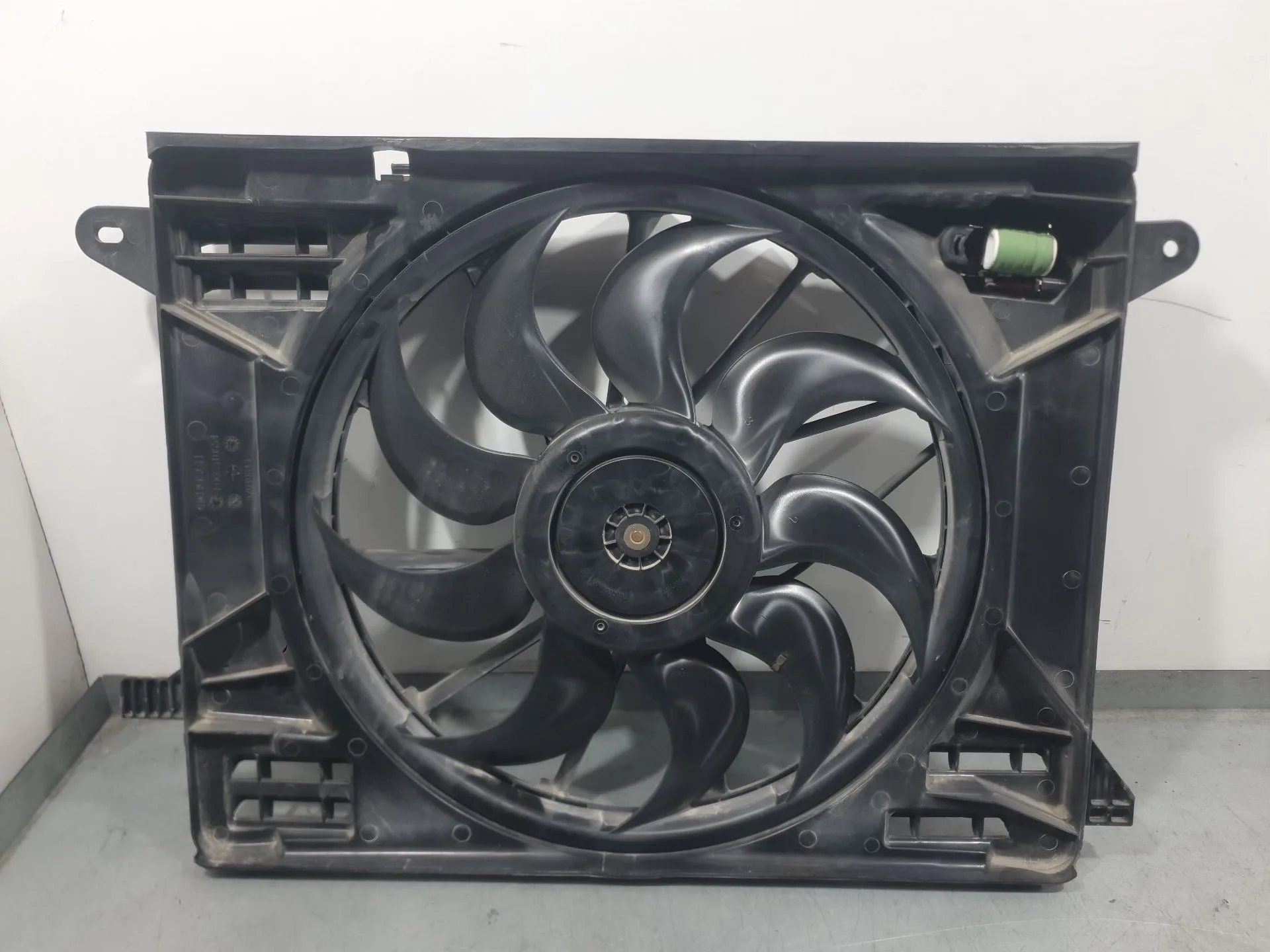 Electroventilador para Kg Mobility Korando (C300)