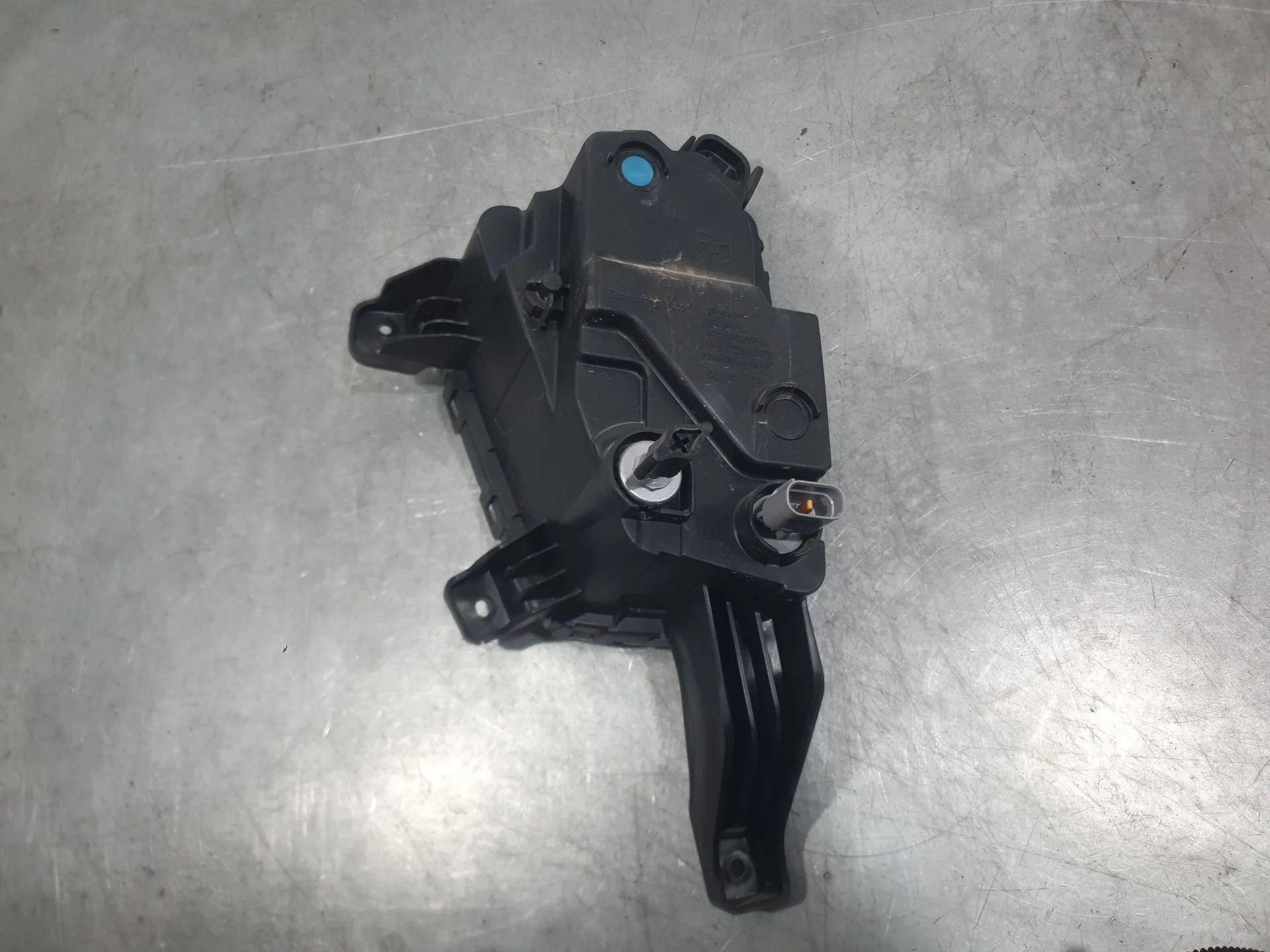 Faro Antiniebla Derecho para Kg Mobility Korando (C300)