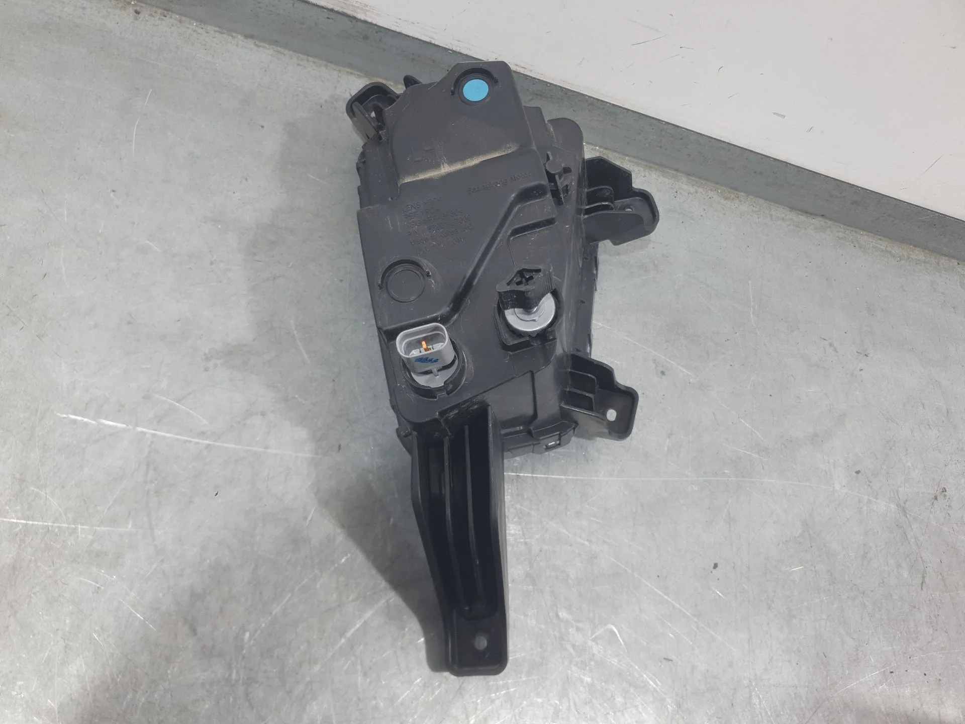 Faro Antiniebla Izquierdo para Kg Mobility Korando (C300)