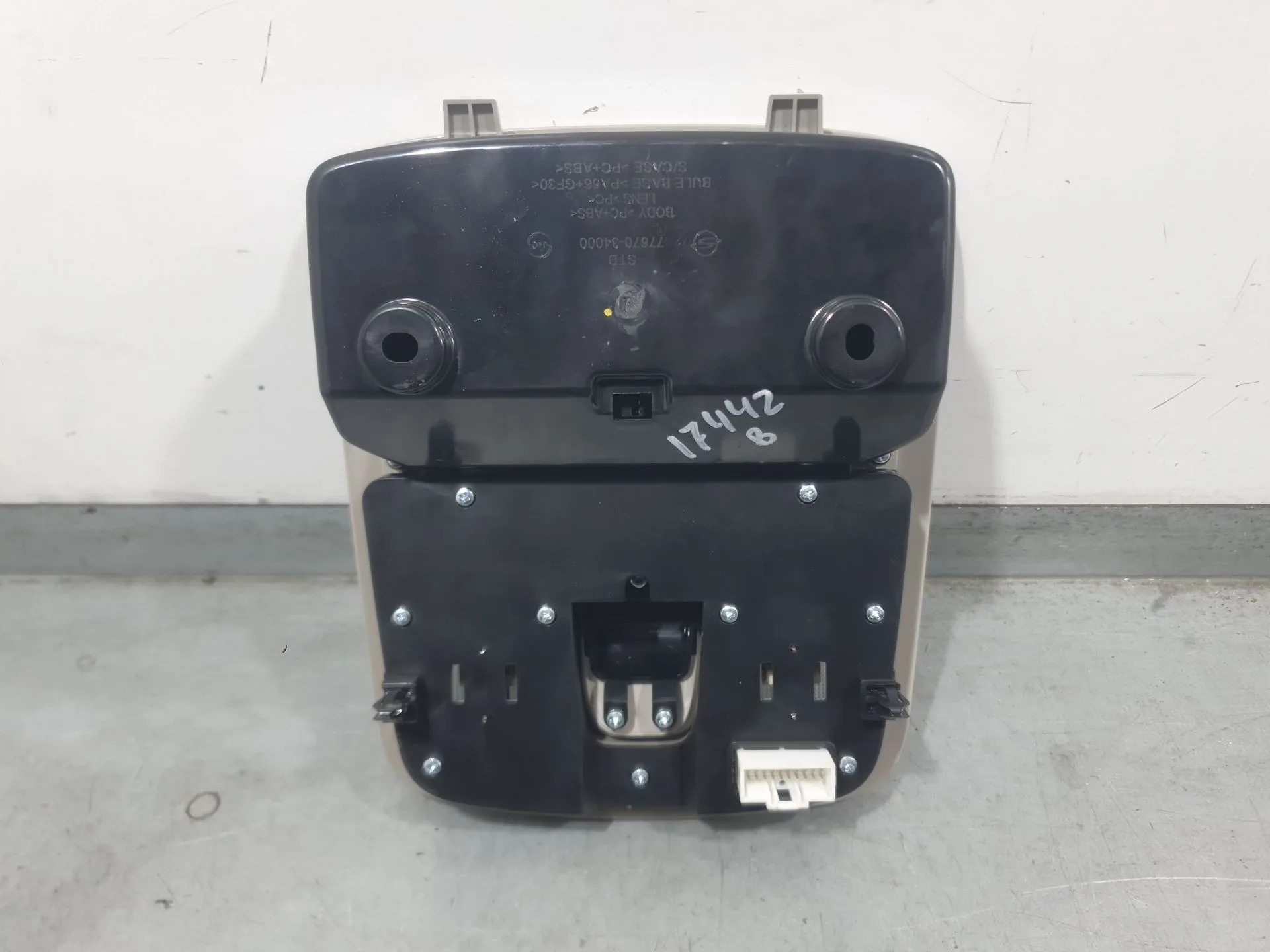 Luz Interior para Kg Mobility Korando (C300)