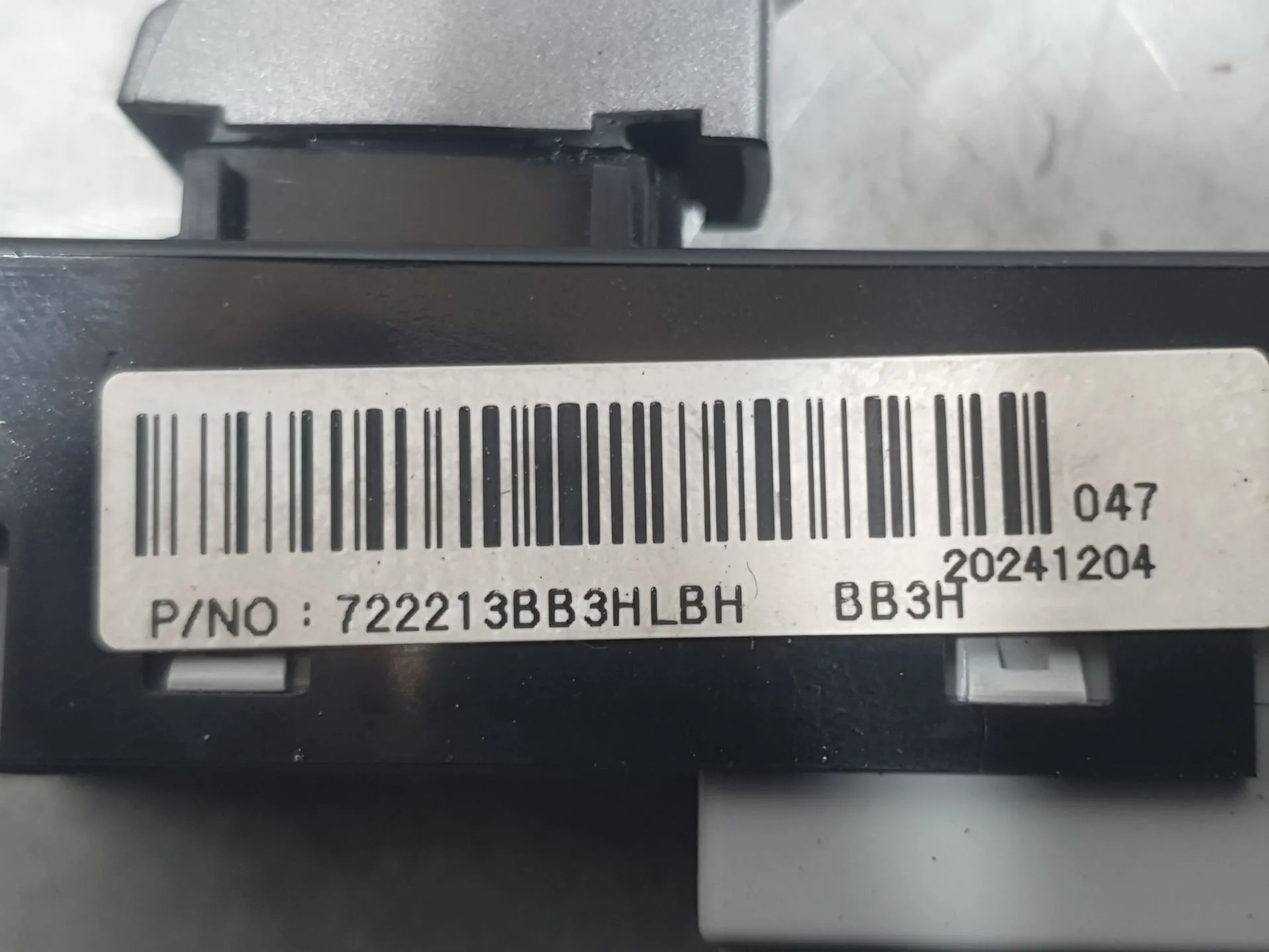 Mando Elevalunas Delantero Derecho para Kg Mobility Korando (C300)
