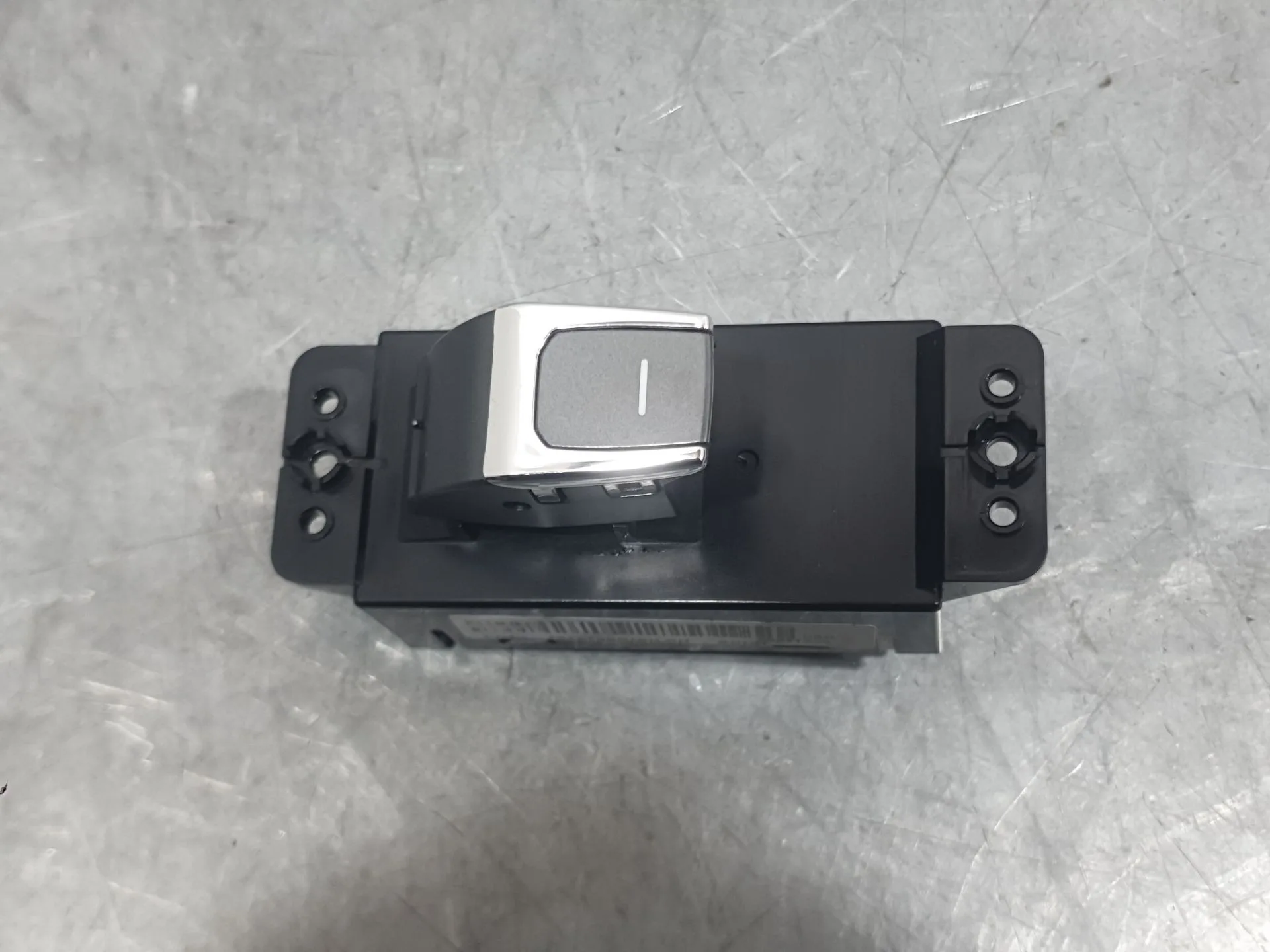 Mando Elevalunas Trasero Derecho para Kg Mobility Korando (C300)