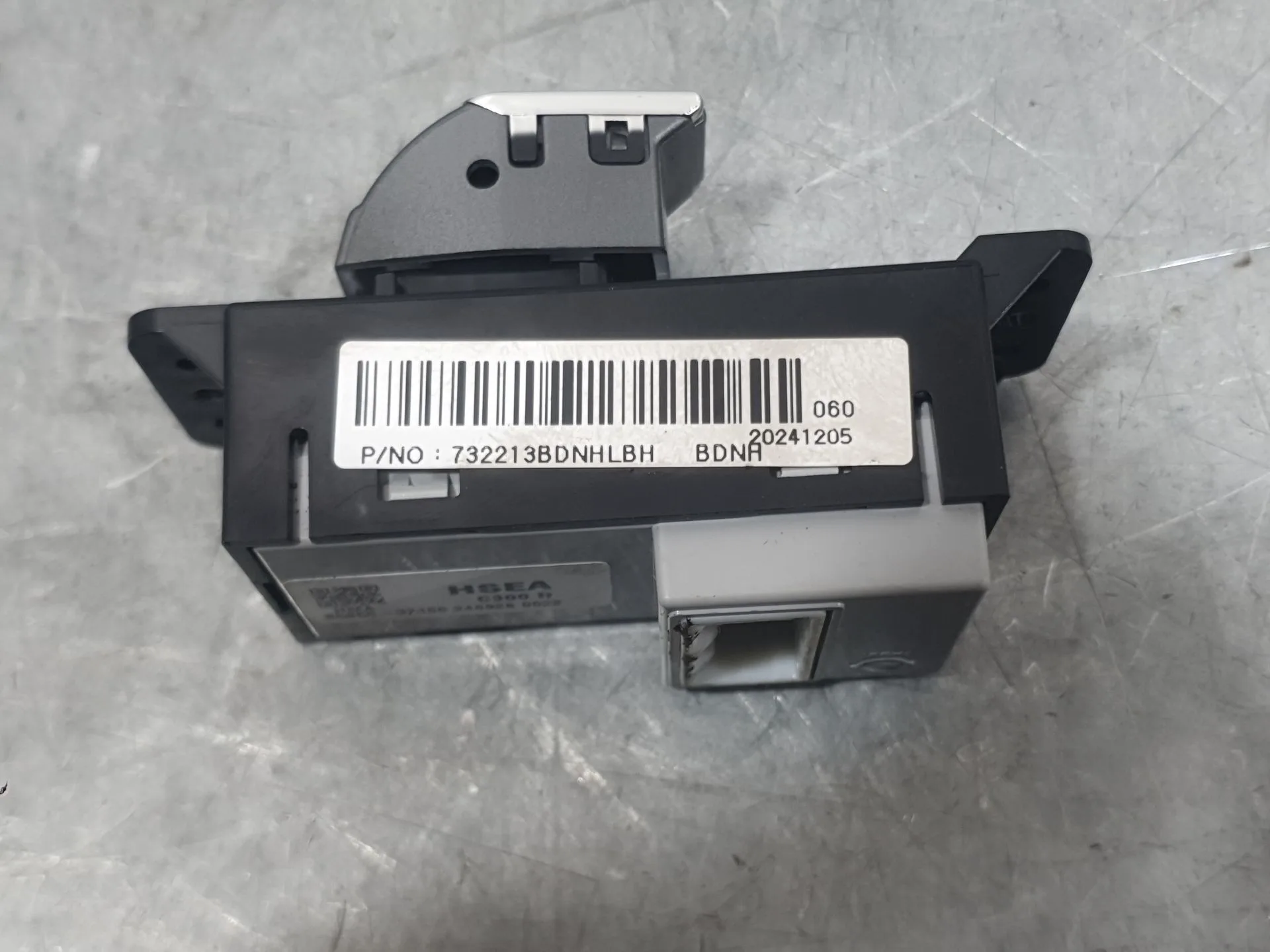 Mando Elevalunas Trasero Derecho para Kg Mobility Korando (C300)