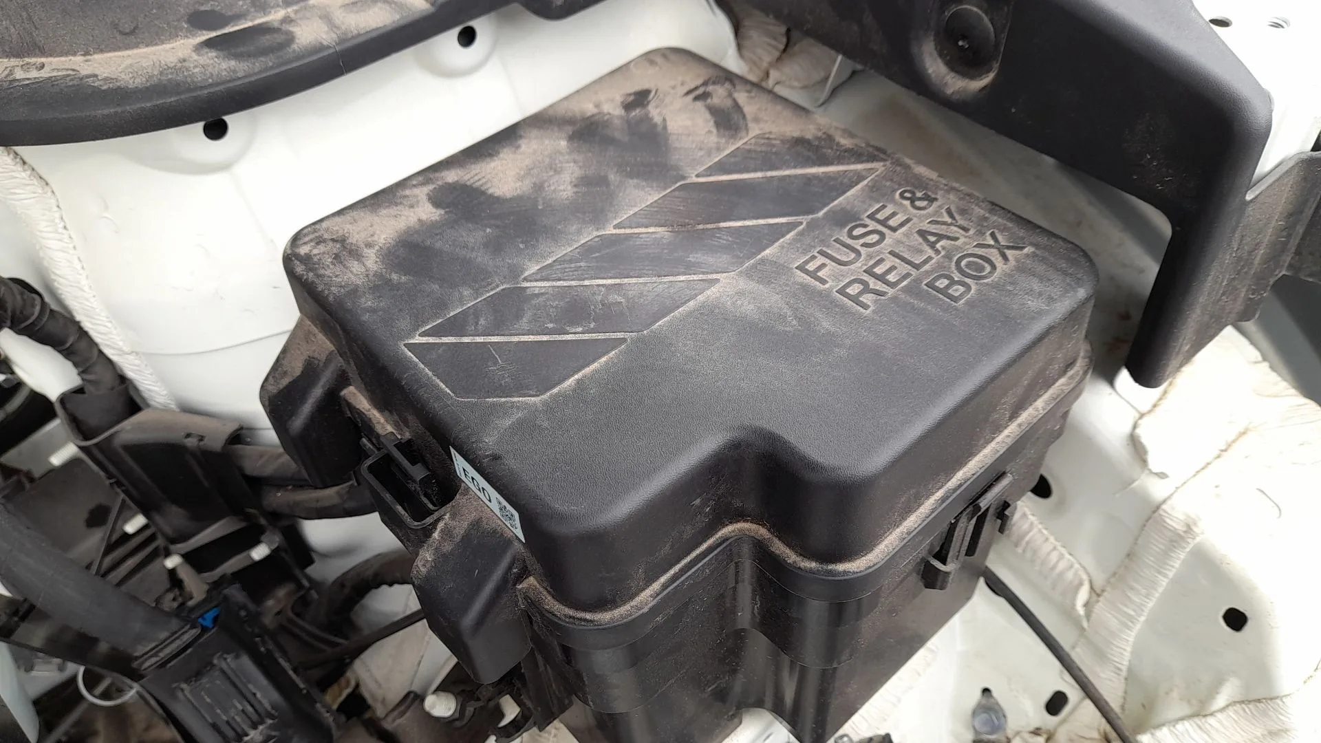 Caja Reles / Fusibles para Kg Mobility Korando (C300)