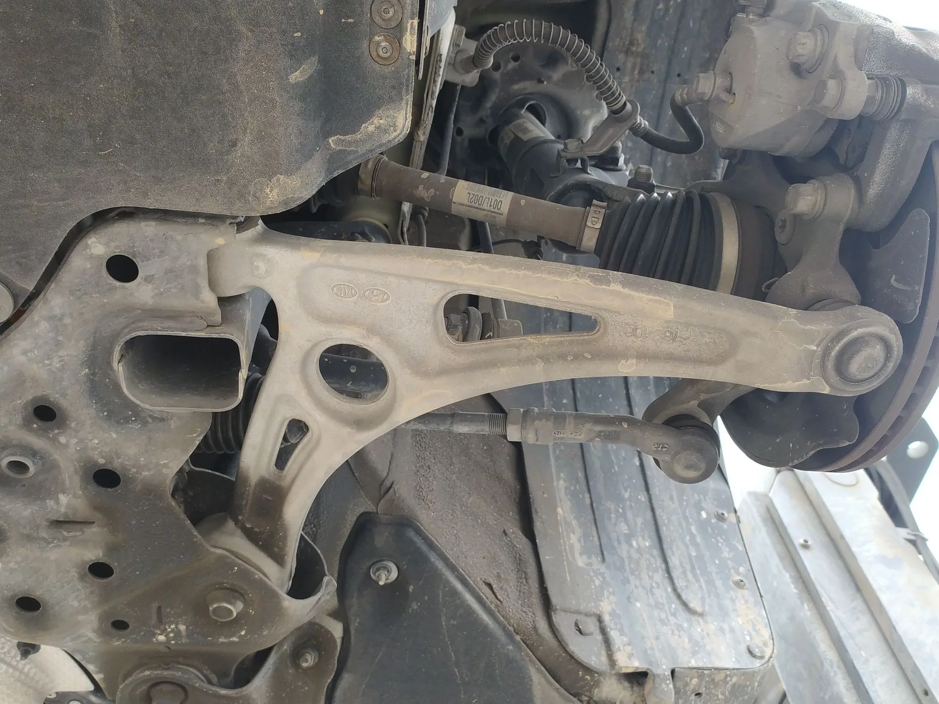 Brazo Suspension Inferior Delantero Izquierdo para Kia Niro I (De)