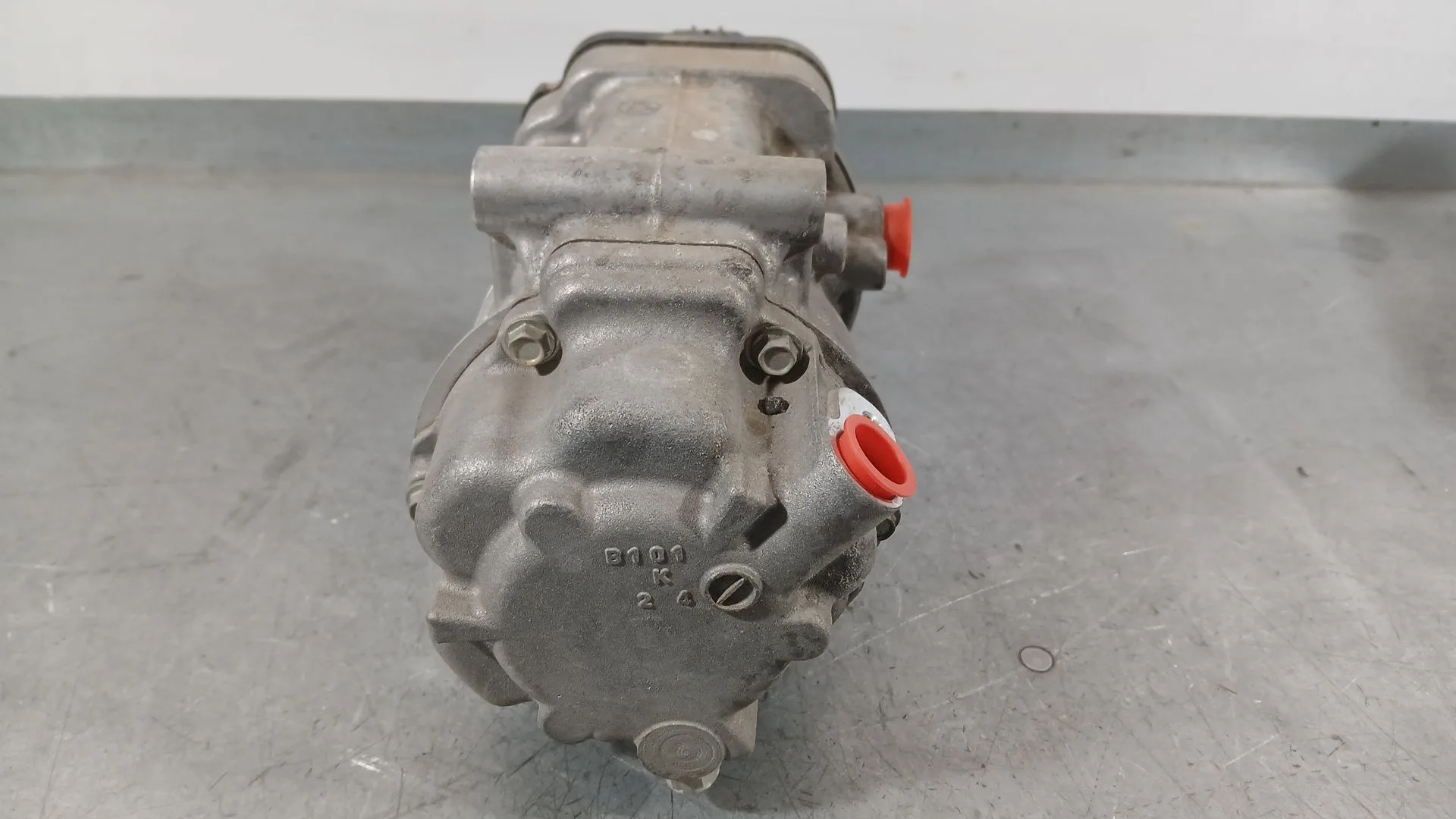 Compresor Aire Acondicionado para Toyota Corolla Ranchera Familiar (_E21_)