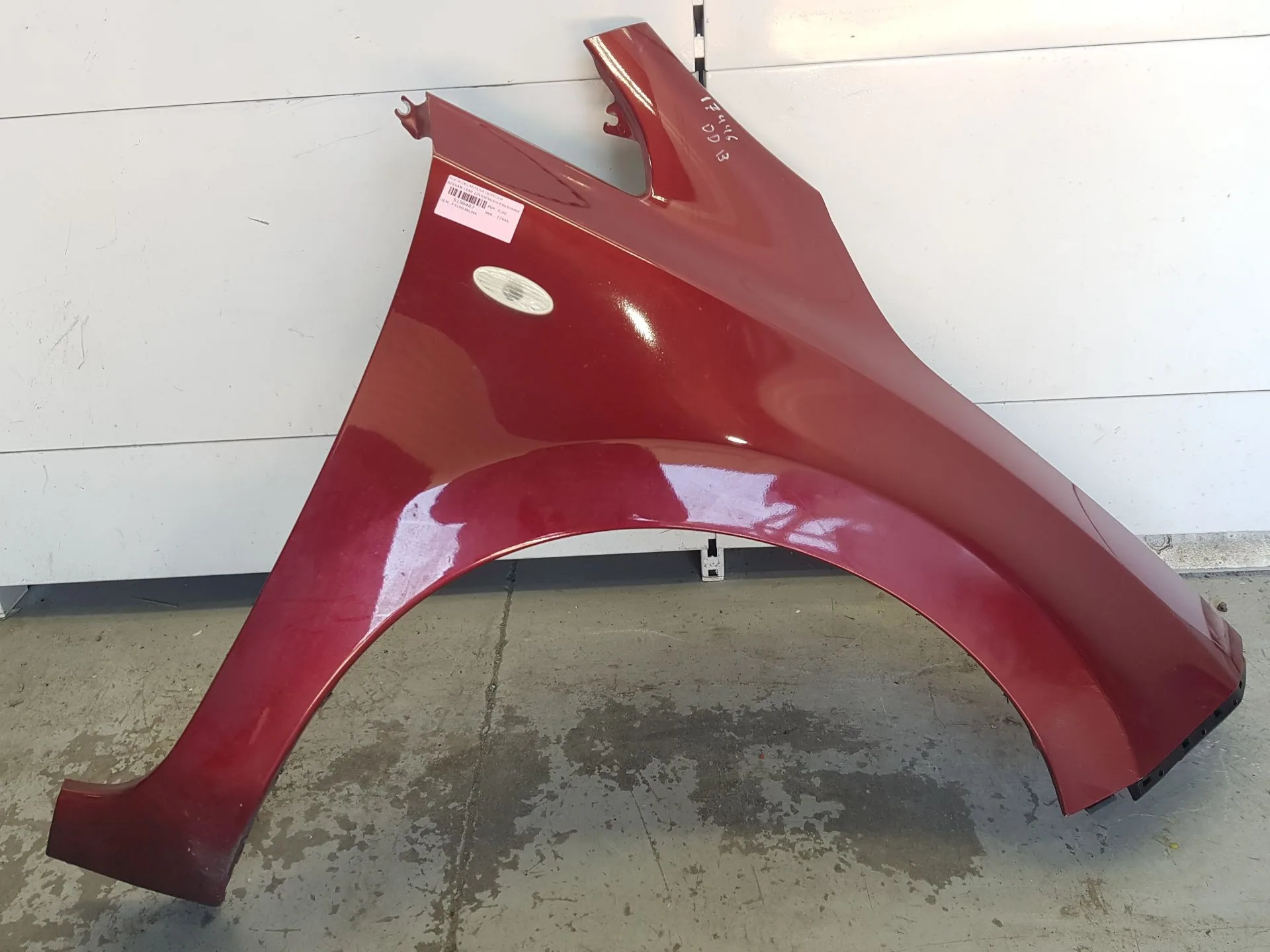 Aleta Delantera Derecha para Nissan Leaf (Ze0)