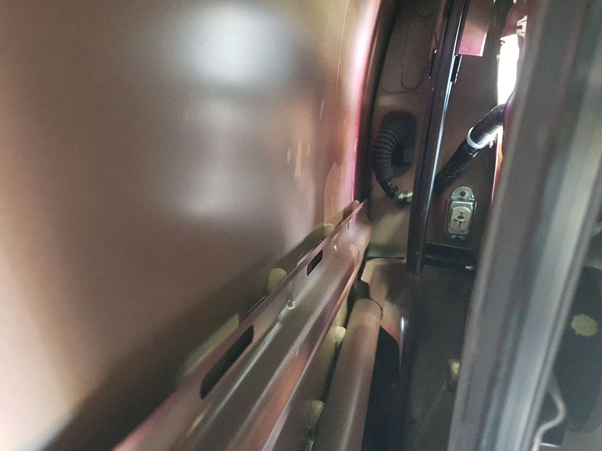 Elevalunas Delantero Izquierdo para Nissan Leaf (Ze0)