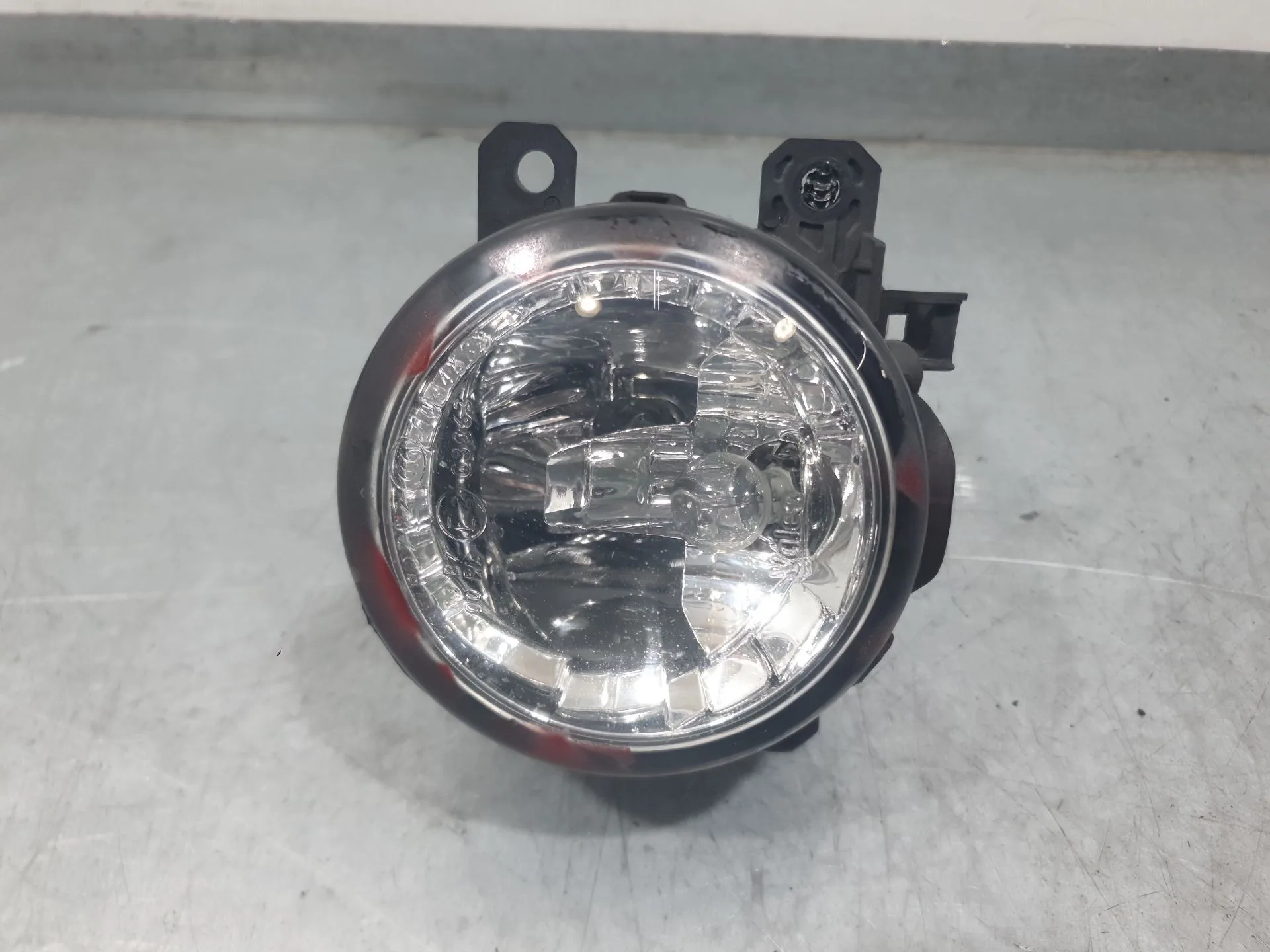 Faro Antiniebla Izquierdo para Nissan Leaf (Ze0)