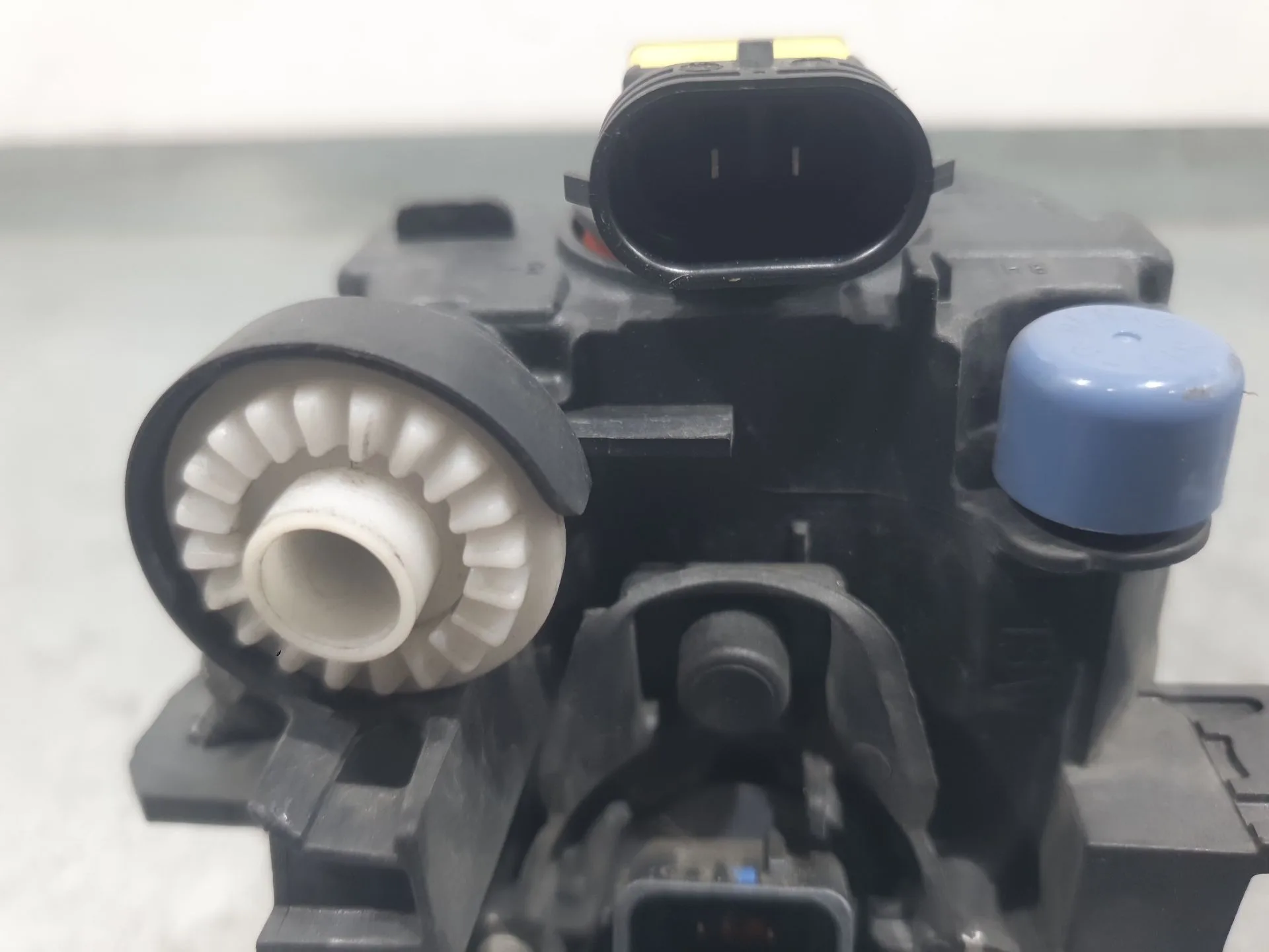Faro Antiniebla Izquierdo para Nissan Leaf (Ze0)