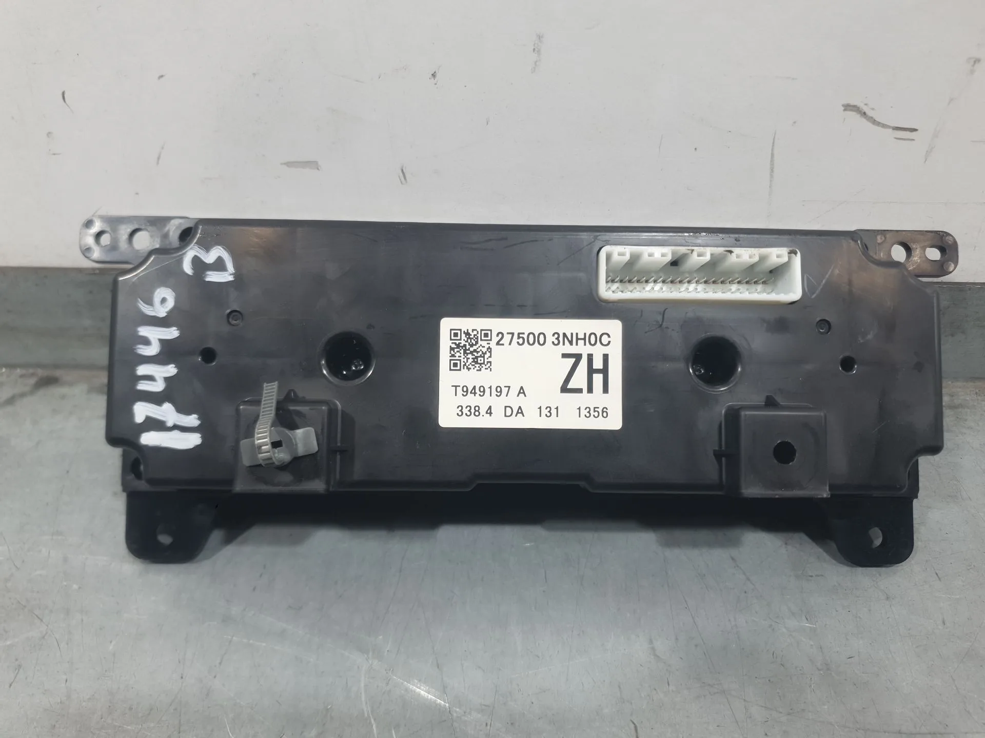 Mando Climatizador para Nissan Leaf (Ze0)