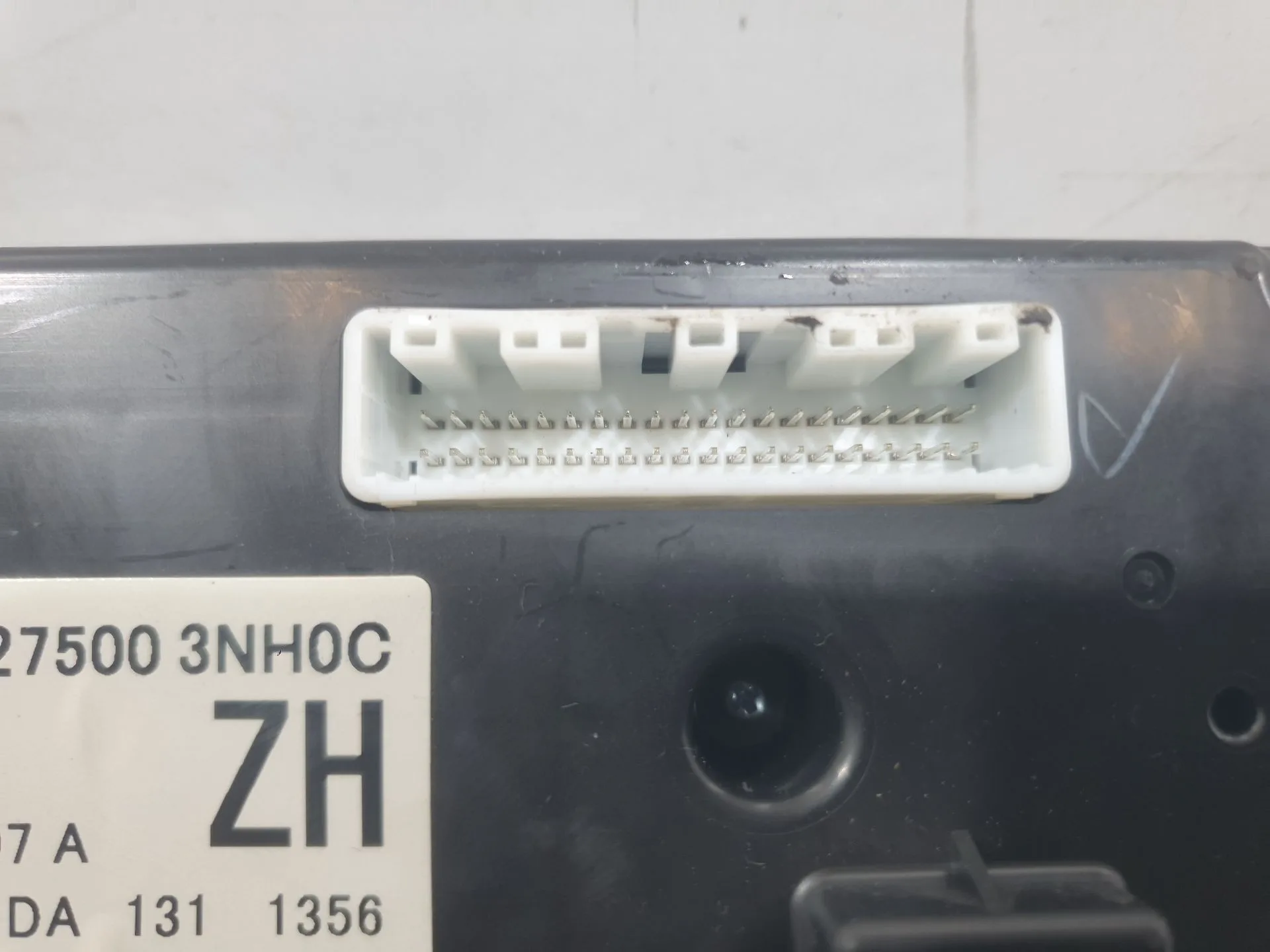 Mando Climatizador para Nissan Leaf (Ze0)