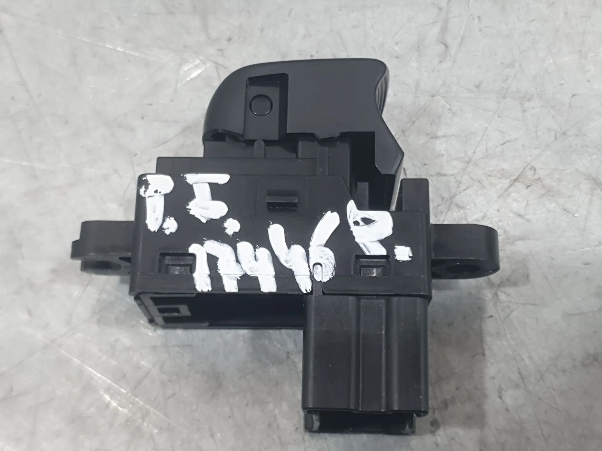 Mando Elevalunas Trasero Izquierdo para Nissan Leaf (Ze0)