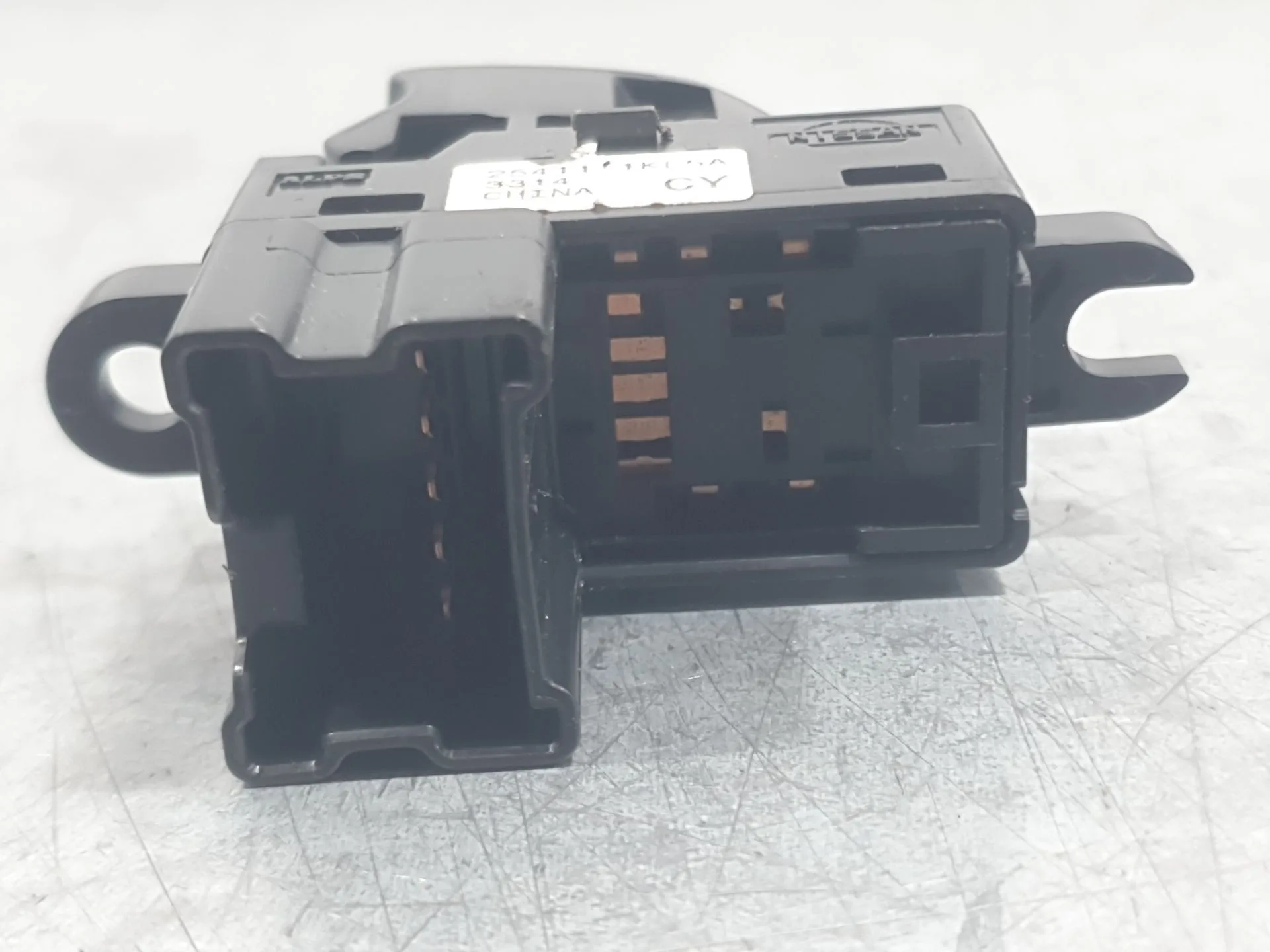 Mando Elevalunas Trasero Izquierdo para Nissan Leaf (Ze0)
