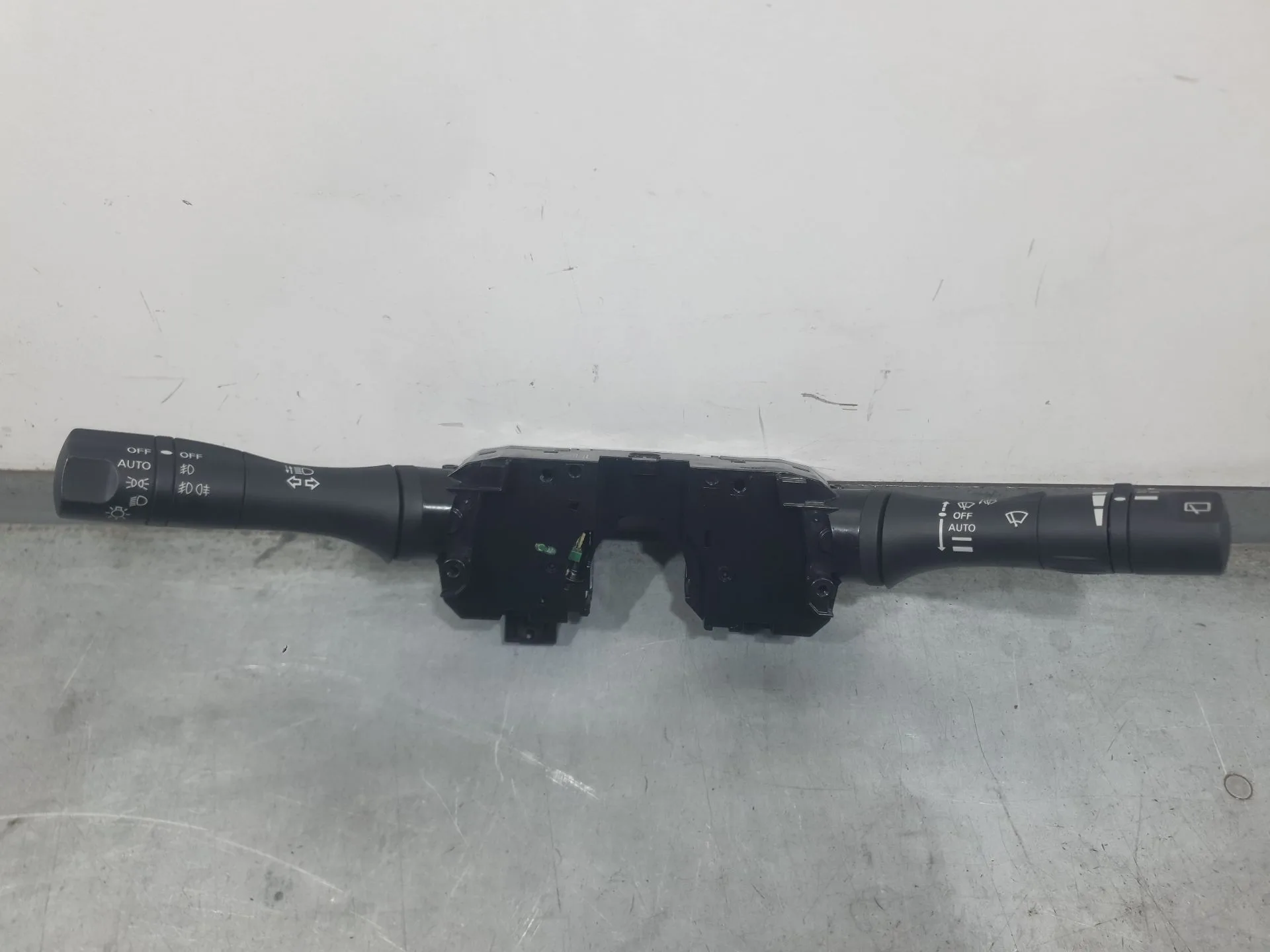 Mando Luces Y Limpia para Nissan Leaf (Ze0)