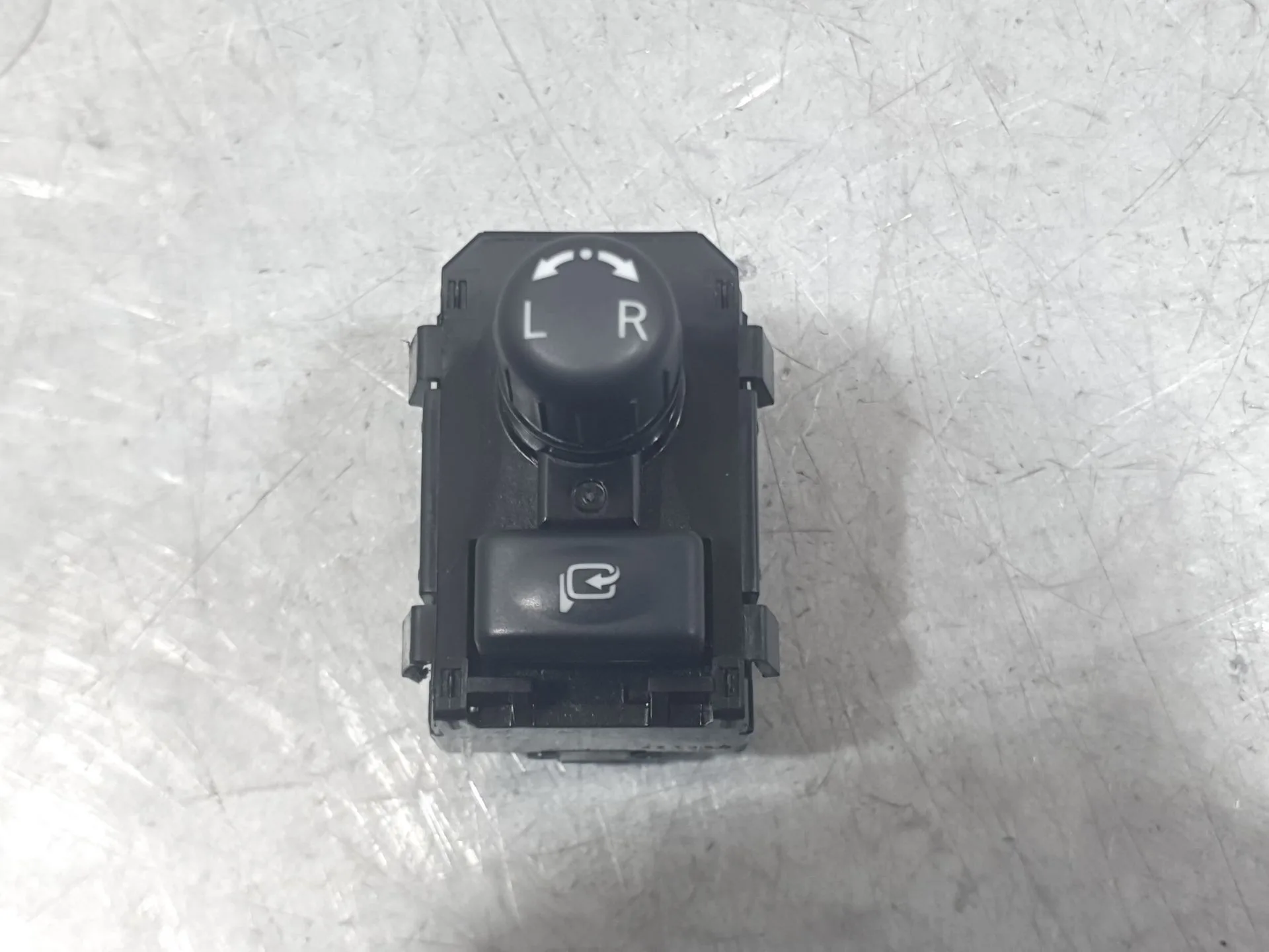 Mando Retrovisor para Nissan Leaf (Ze0)