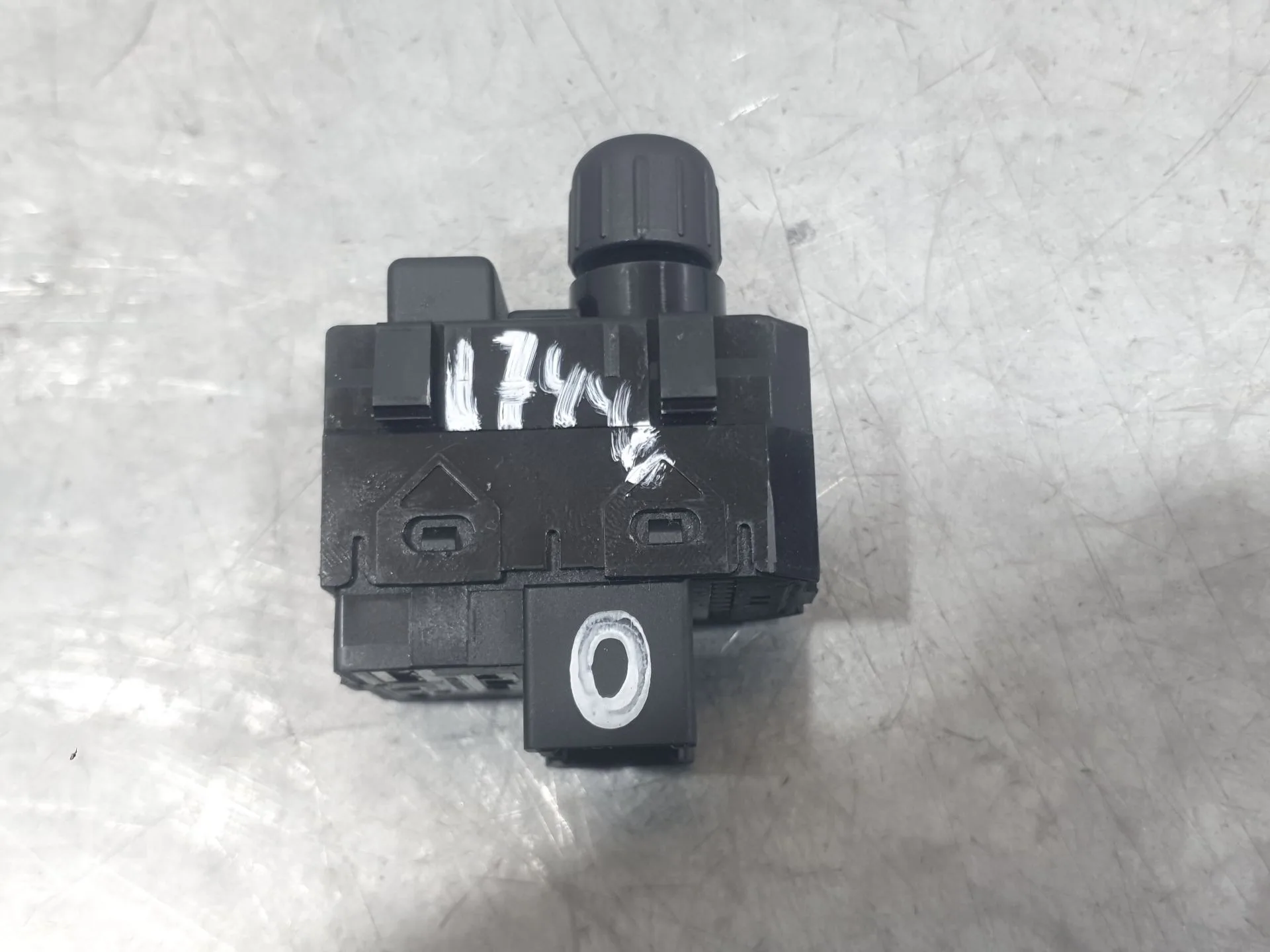 Mando Retrovisor para Nissan Leaf (Ze0)