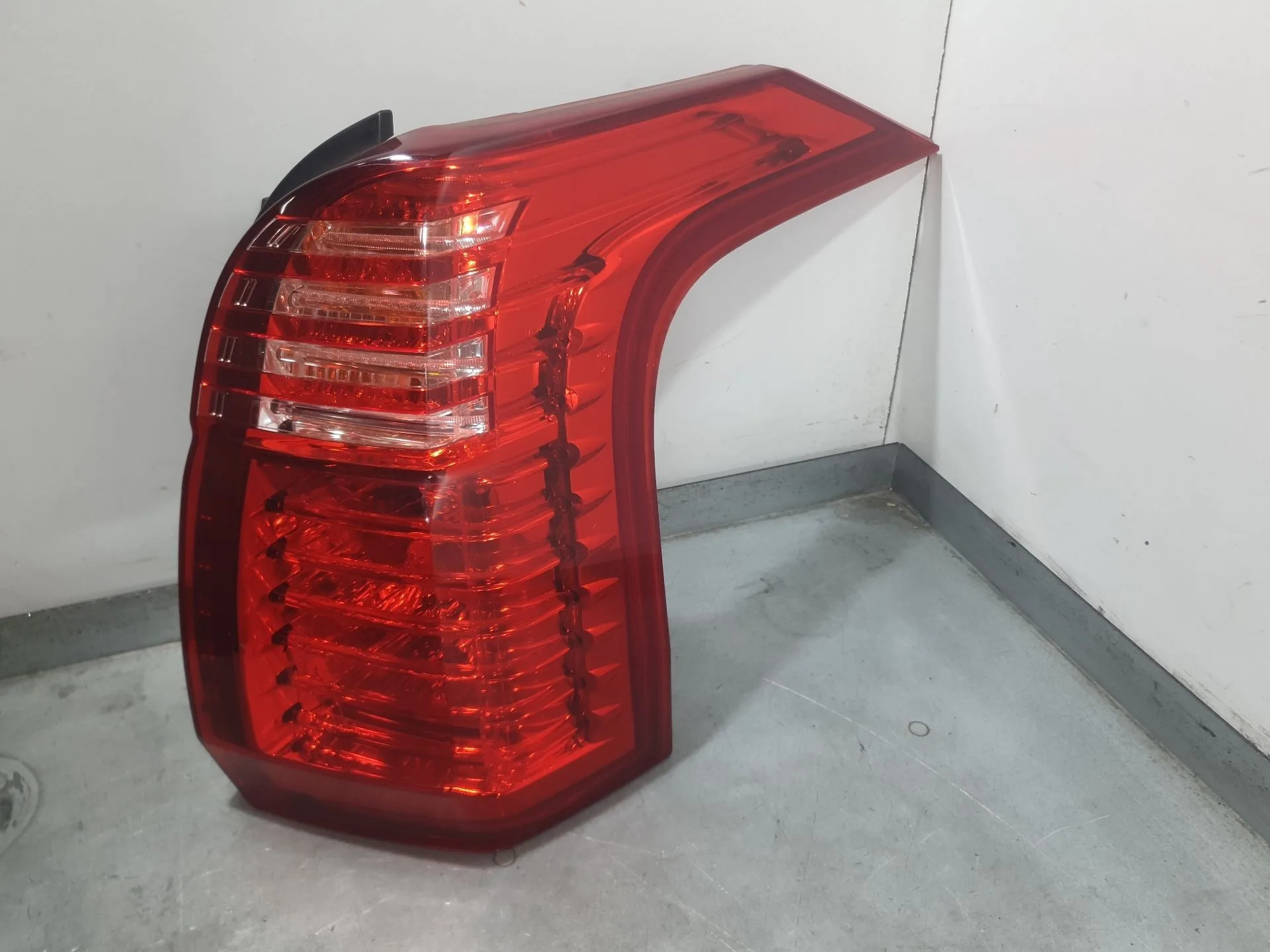 Piloto Trasero Derecho para Peugeot 5008 (0U_, 0E_)