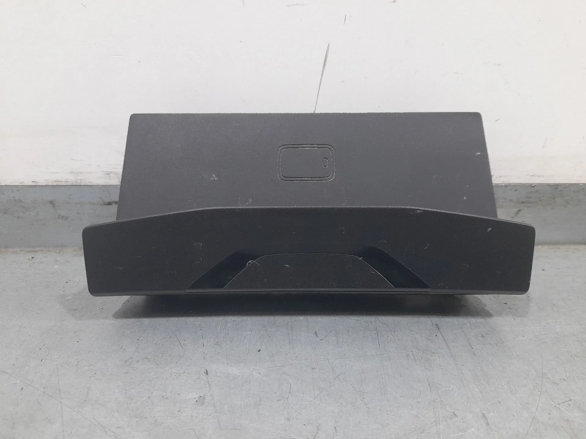 Cargador Inductivo para Bmw Serie 1 Lim. (F40)