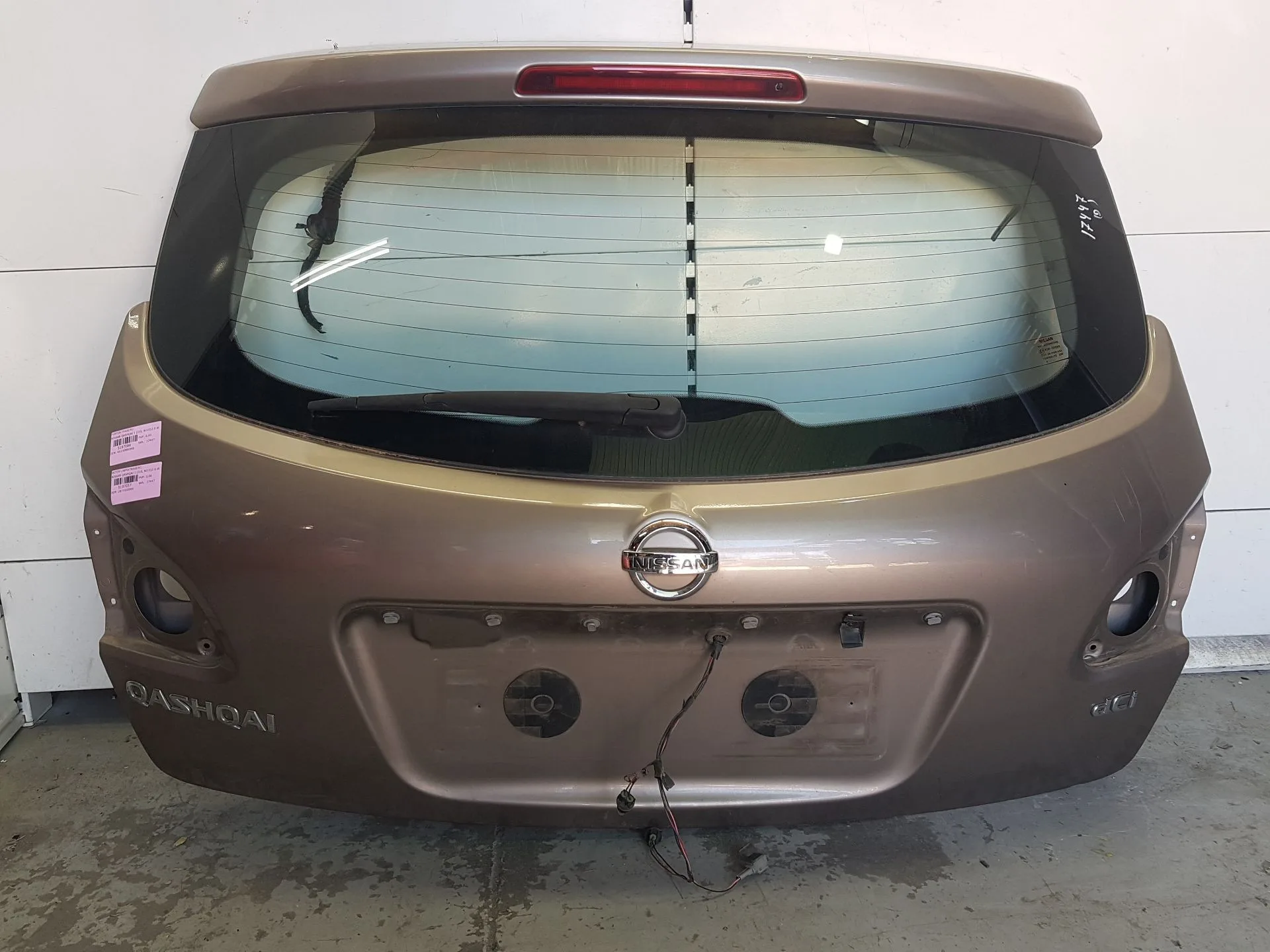 Porton Trasero para Nissan Qashqai I (J10, Nj10)