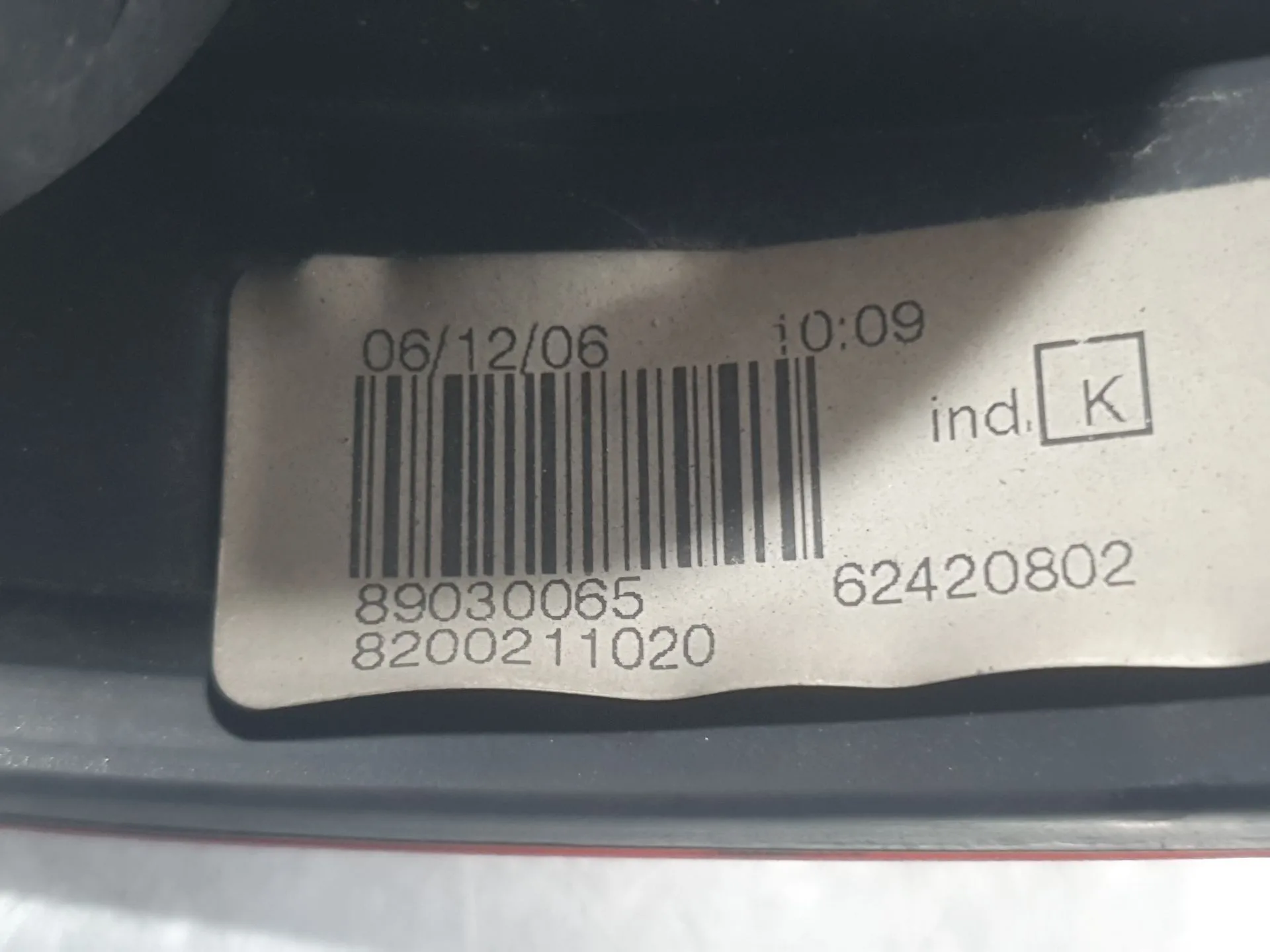 Piloto Trasero Izquierdo Interior para Dacia Logan (Ls_)