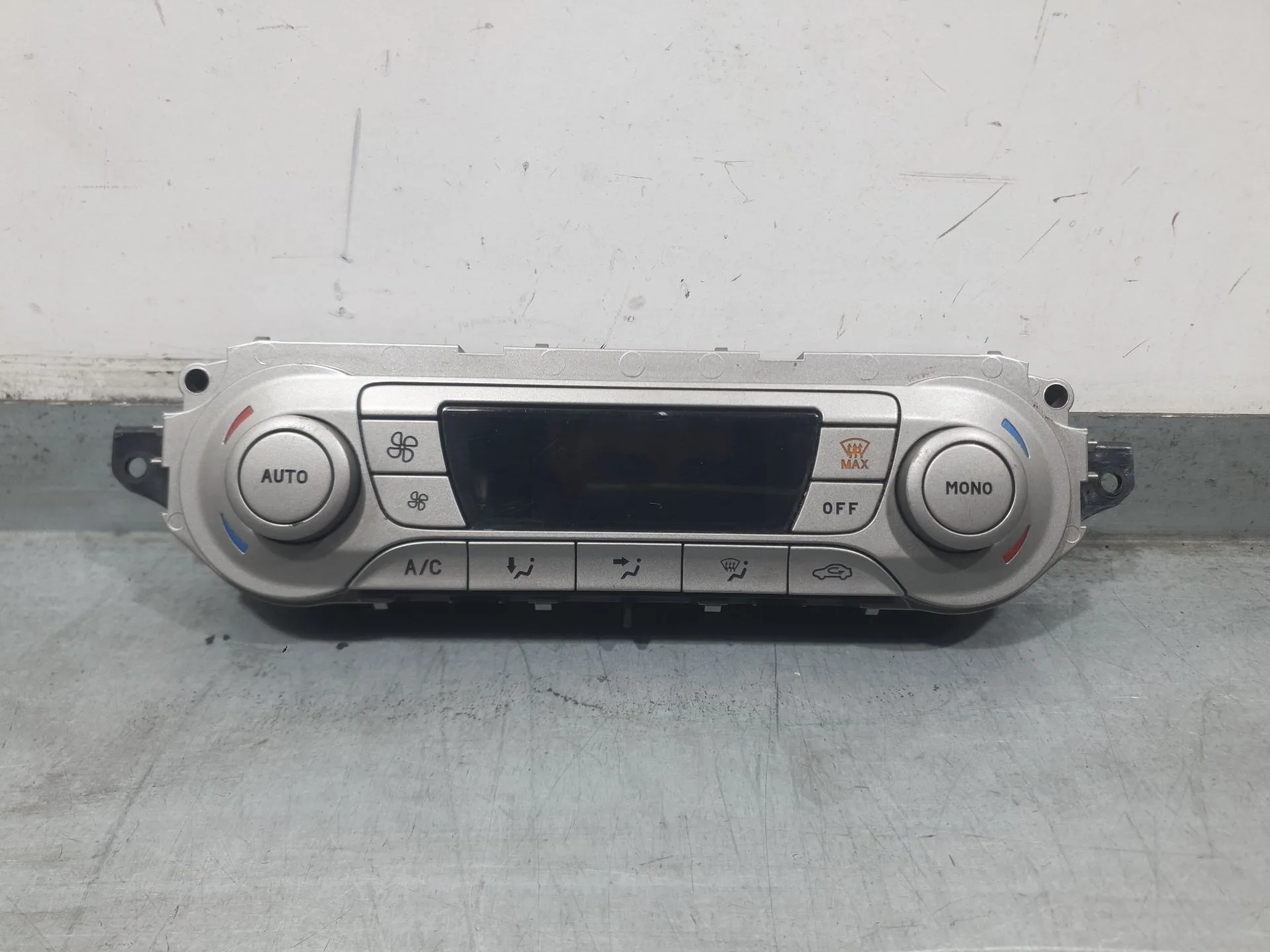 Mando Climatizador para Ford Focus Ii (Da_, Hcp, Dp)