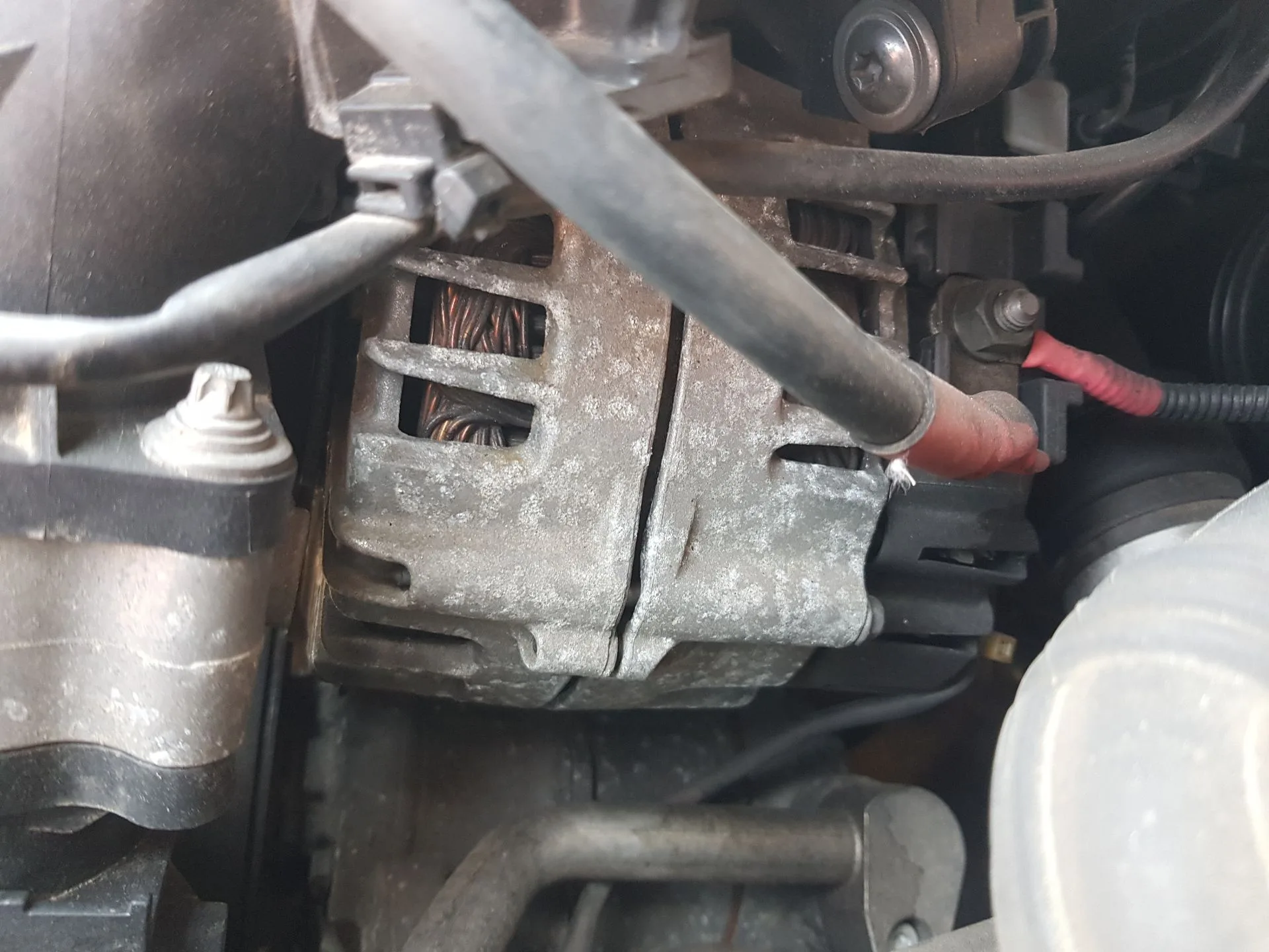 Alternador para Bmw 1 (F20)