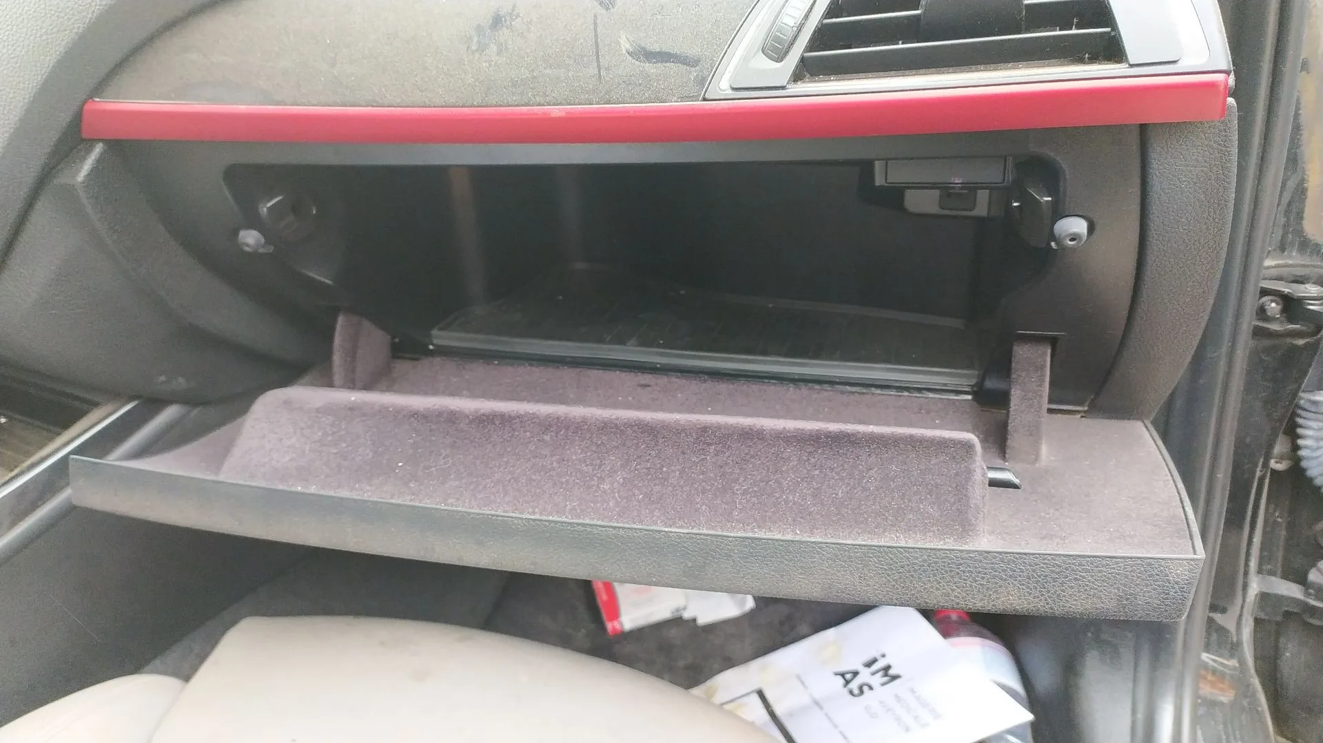 Guantera para Bmw 1 (F20)