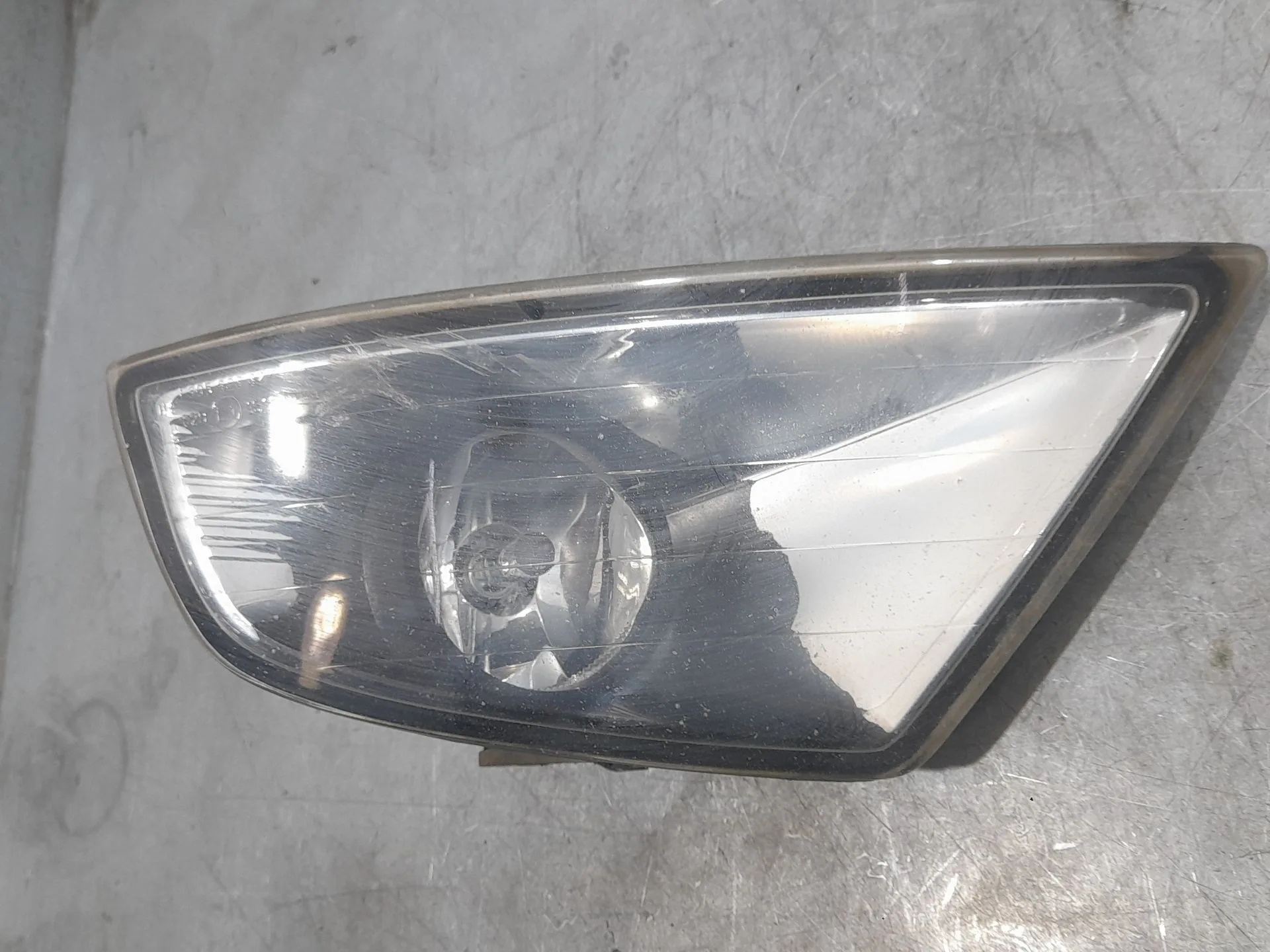 Faro Antiniebla Izquierdo para Ford Mondeo Iii Turnier (Bwy)