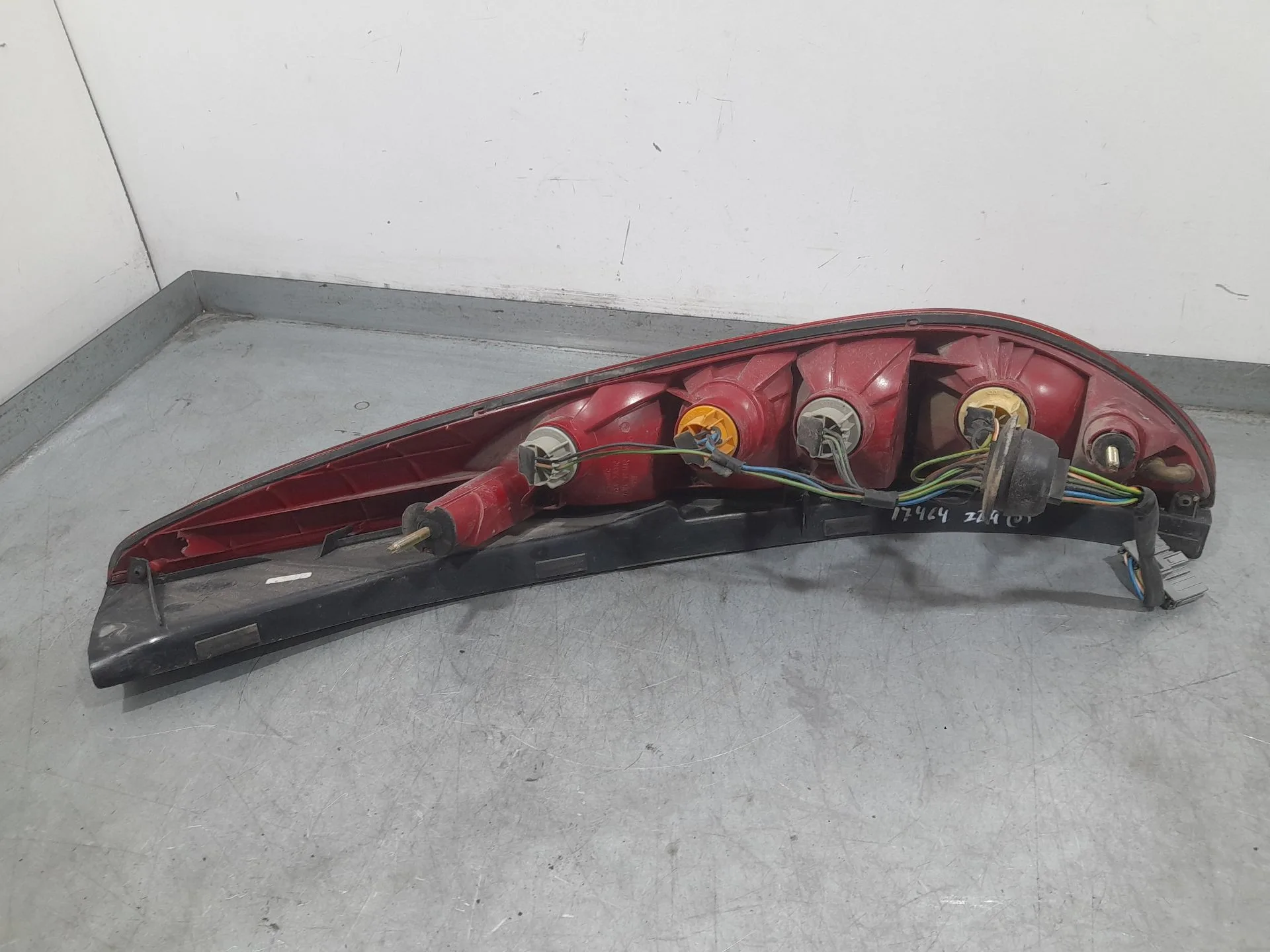 Piloto Trasero Izquierdo para Ford Mondeo Iii Turnier (Bwy)
