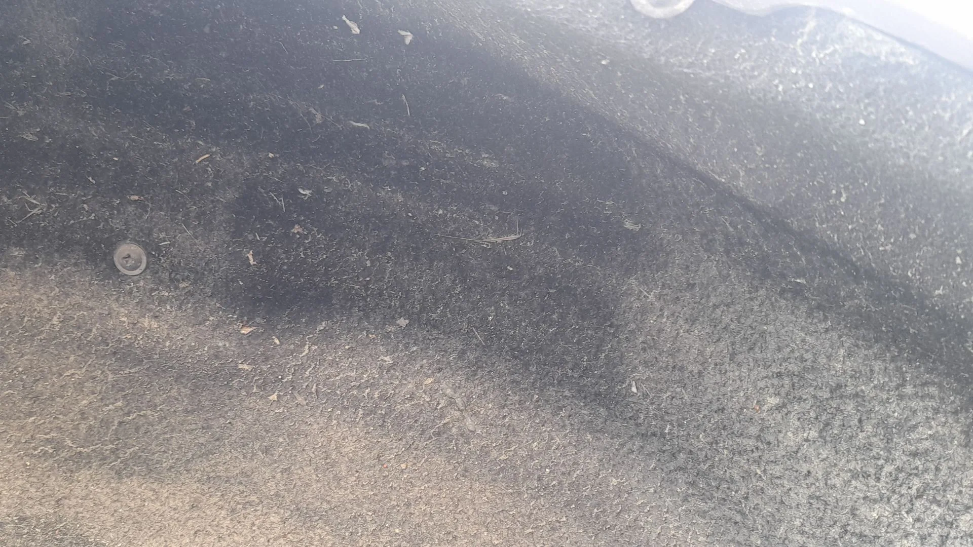 Plastico Pase Rueda Tras. Izq. para Lancia Thesis (841_)