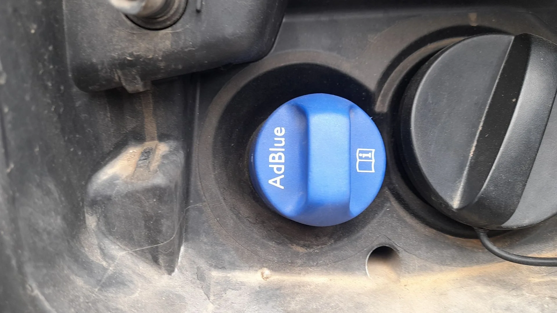 Deposito Adblue para Citroën C5 Aircross (Ac_, Aj_, Ar_, A4_)