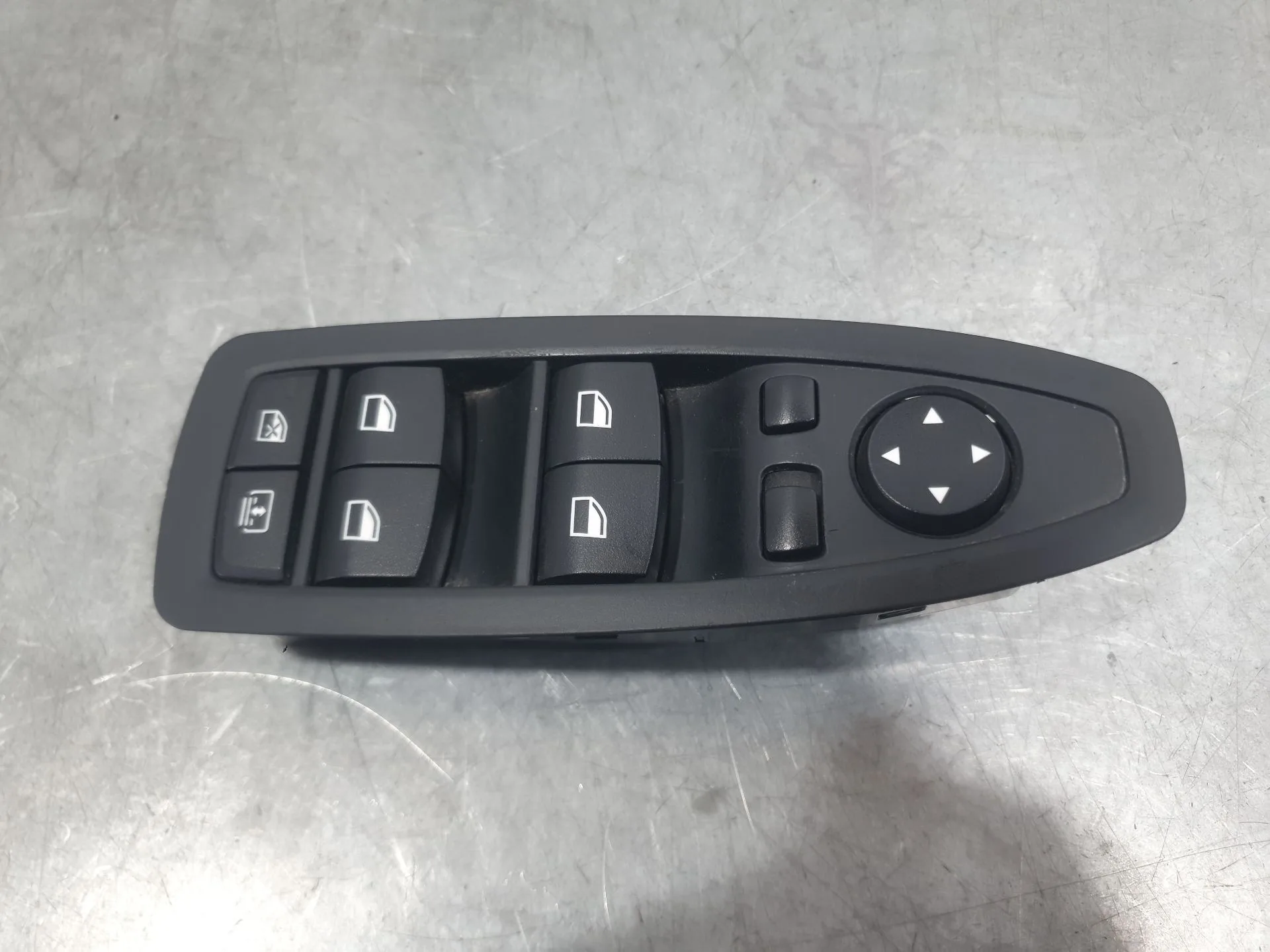 Mando Elevalunas Delantero Izquierdo para Bmw 3 (F30, F80)