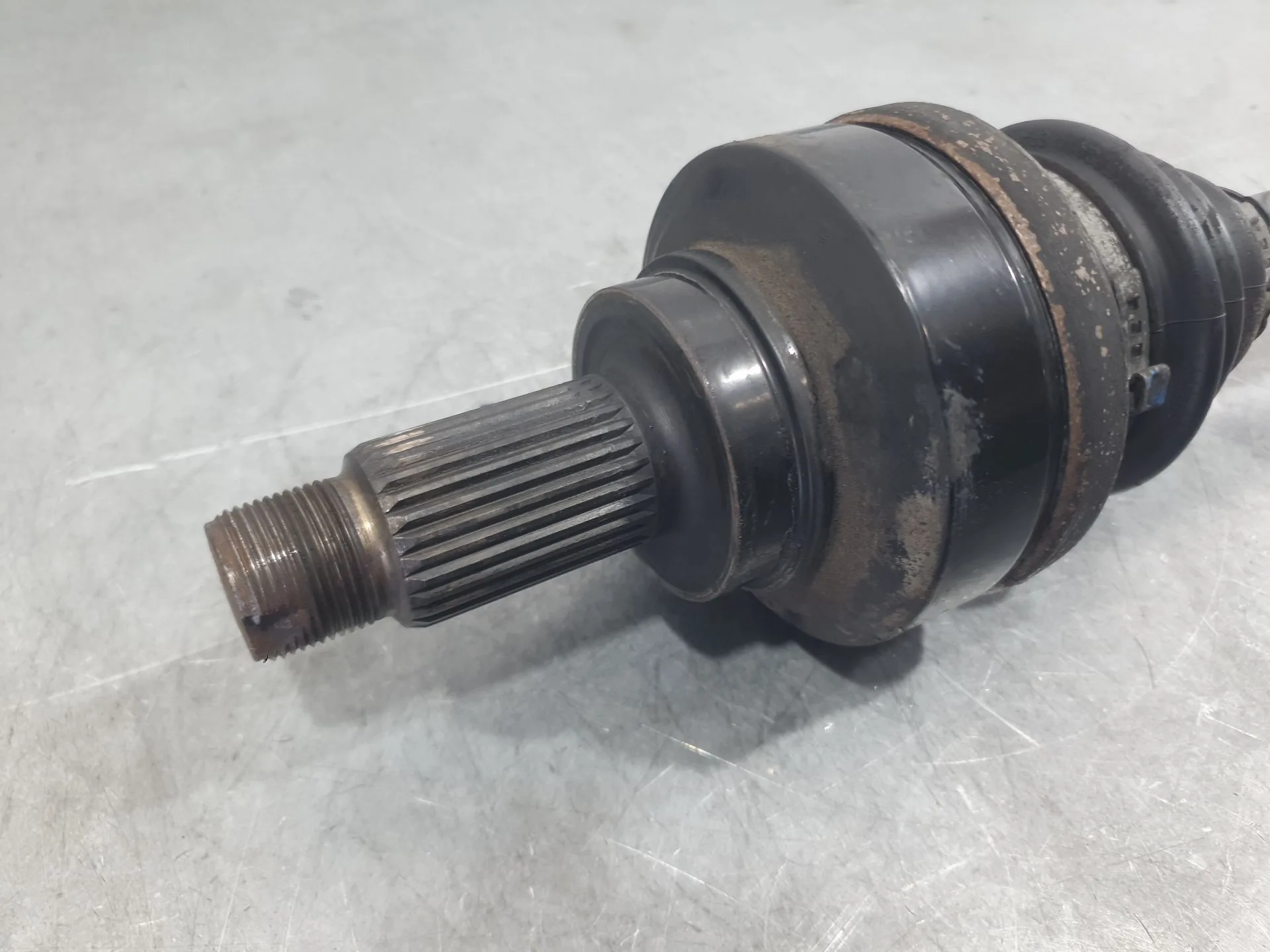 Transmision Trasera Derecha para Bmw 3 (F30, F80)