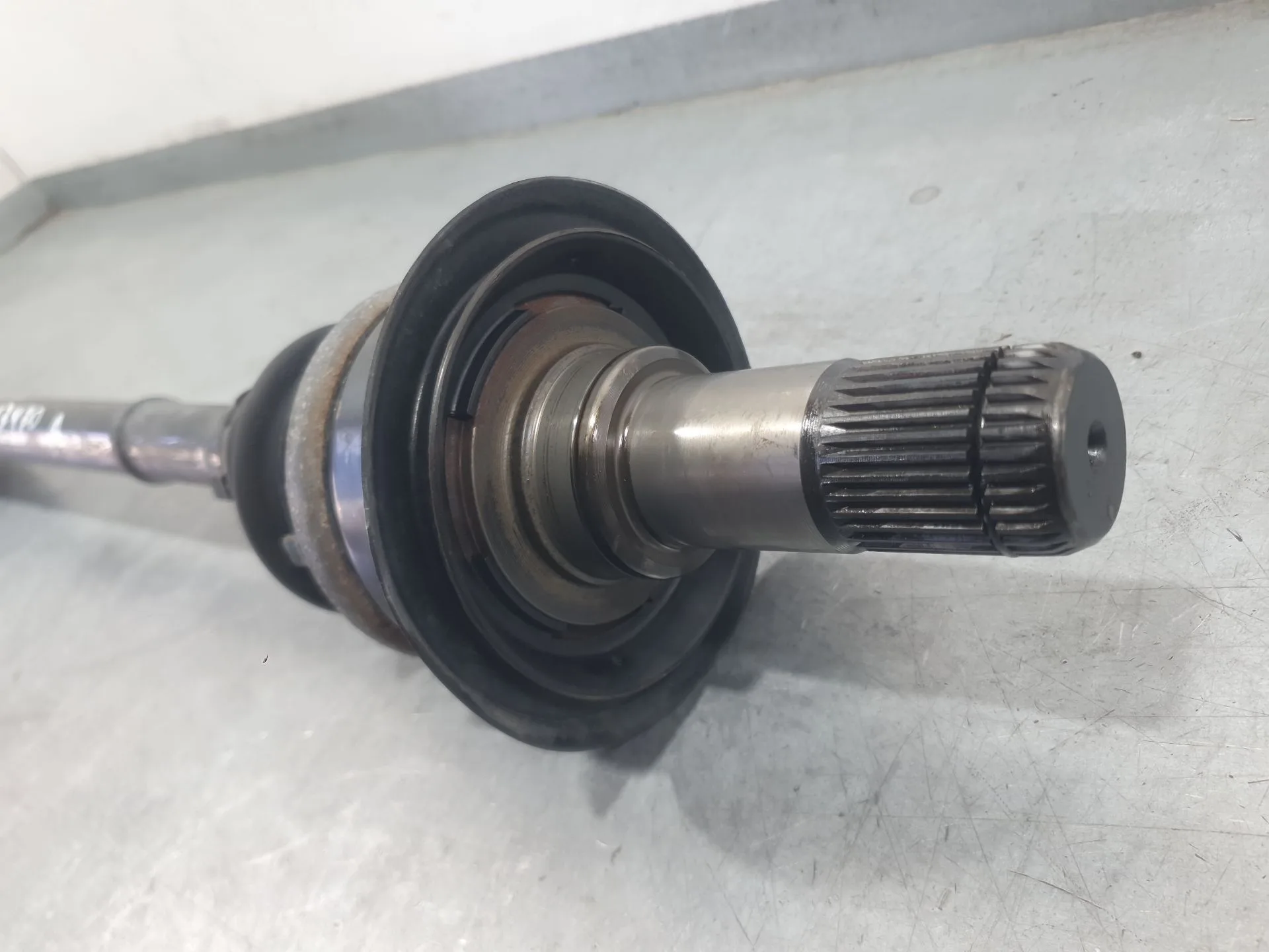Transmision Trasera Derecha para Bmw 3 (F30, F80)