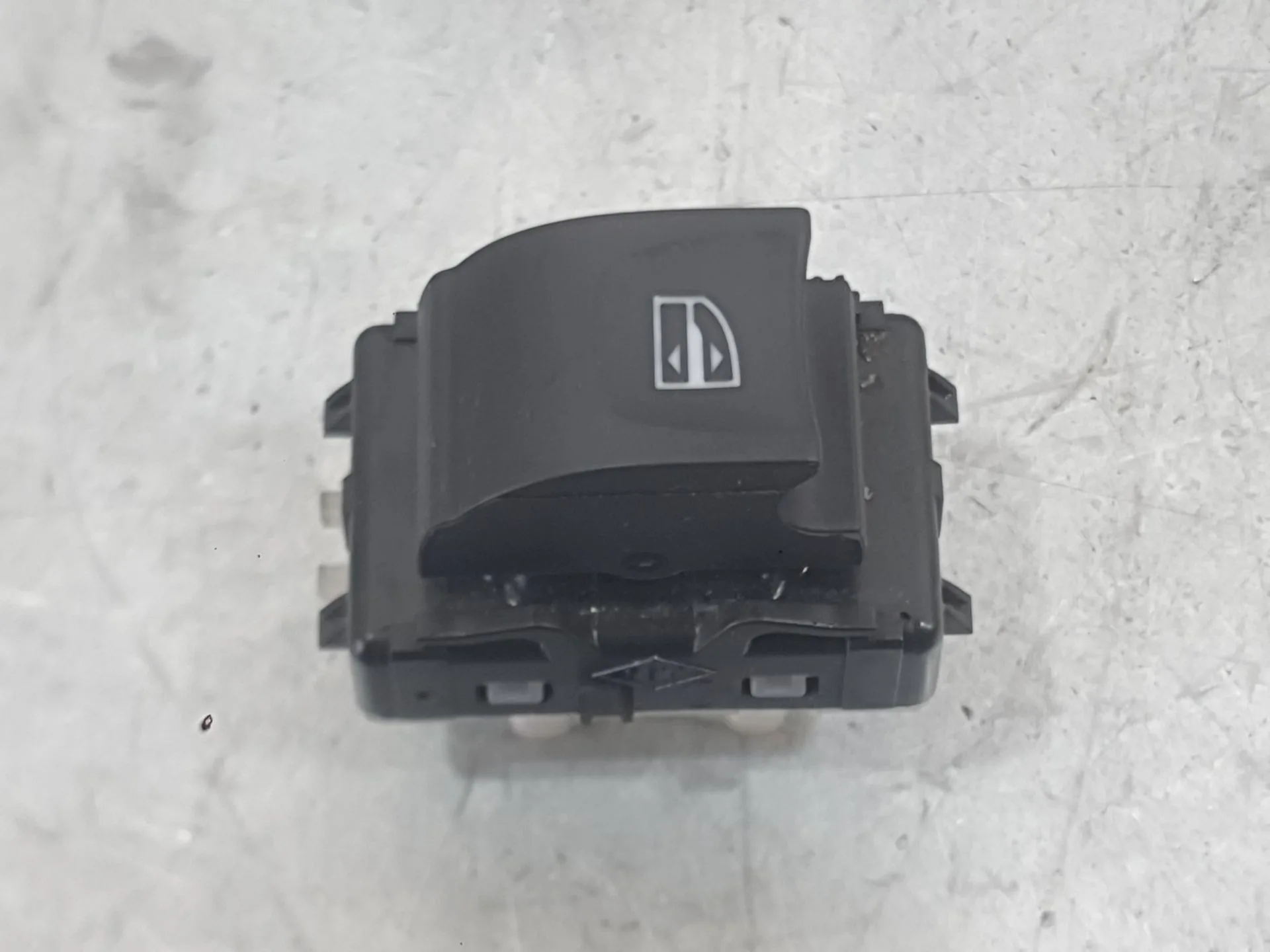 Mando Elevalunas Delantero Derecho para Renault Express Furgoneta/Monovolumen