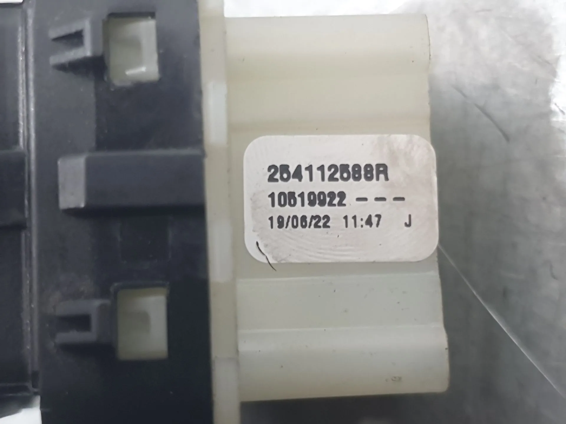 Mando Elevalunas Delantero Izquierdo para Renault Express Furgoneta/Monovolumen