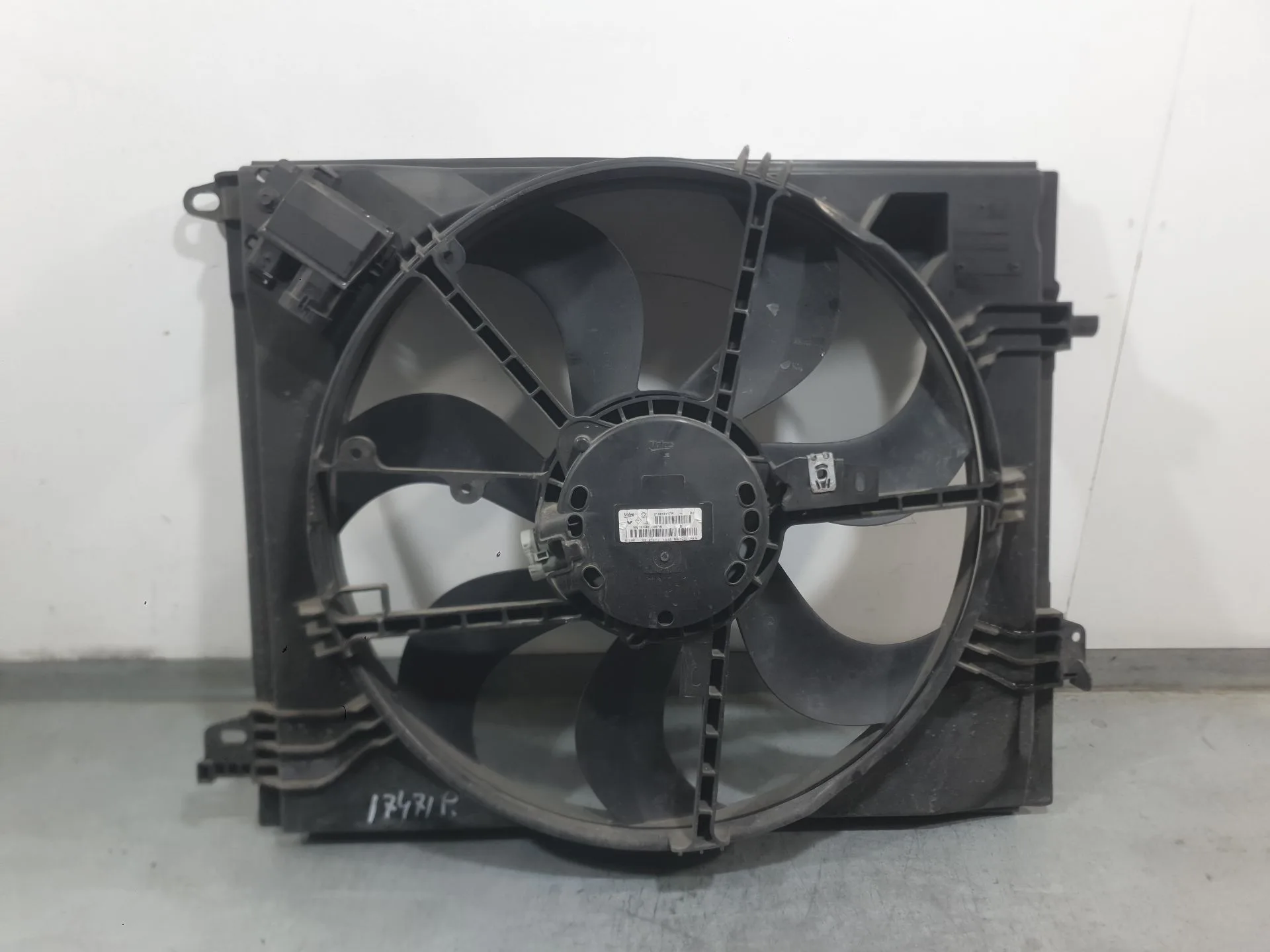 Electroventilador para Renault Megane Iv Hatchback (B9A/M/N_)
