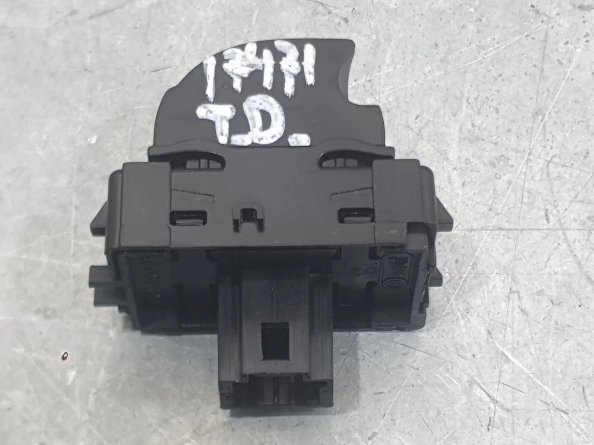 Mando Elevalunas Trasero Derecho para Renault Megane Iv Hatchback (B9A/M/N_)